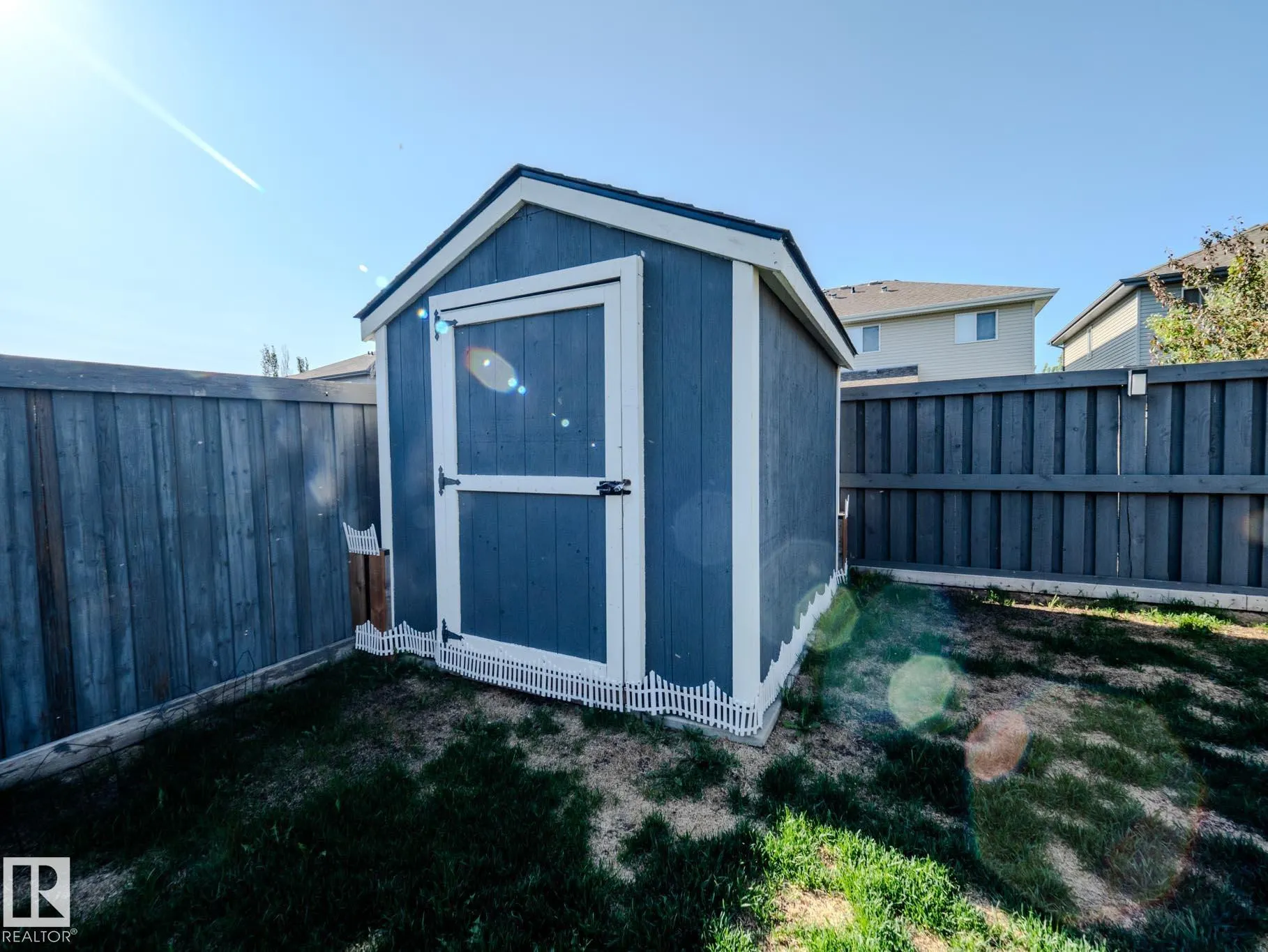 2317 CASSELMAN Crescent