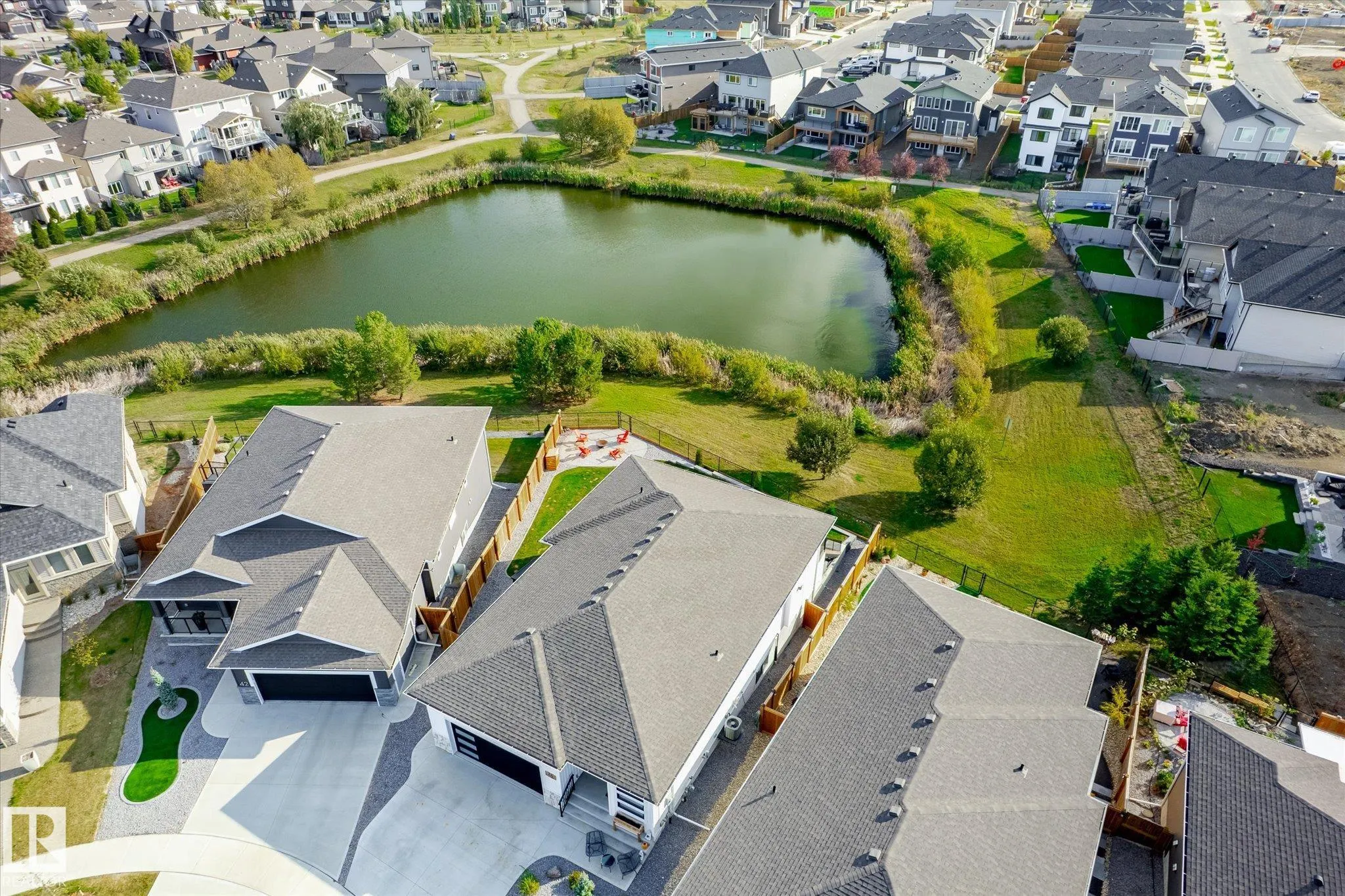 46 HUMMINGBIRD Crescent