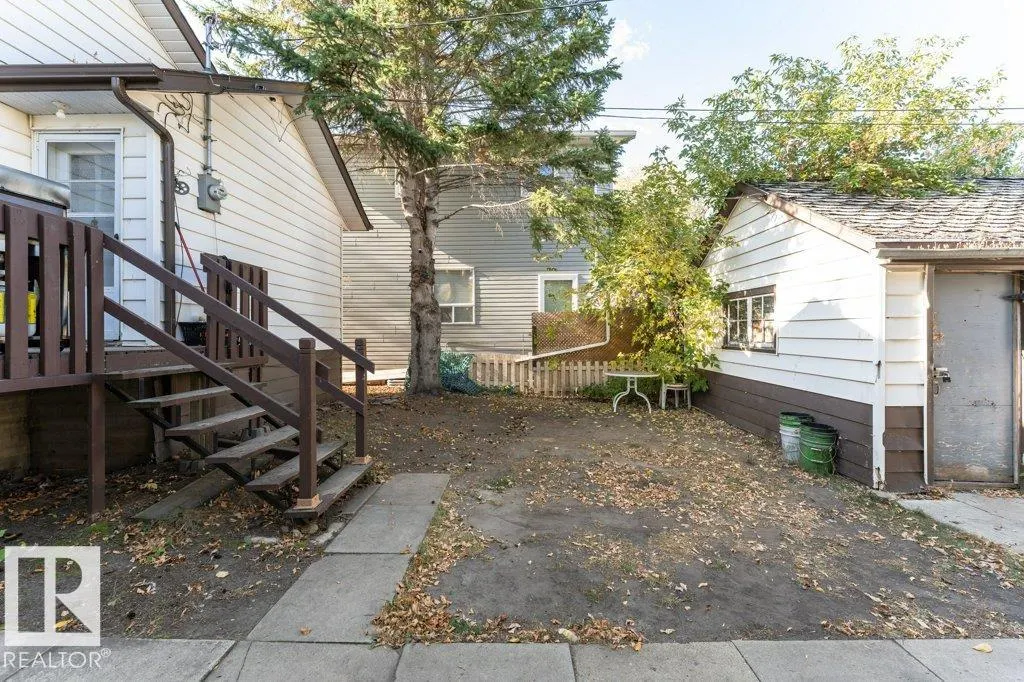 10012 96A Avenue
