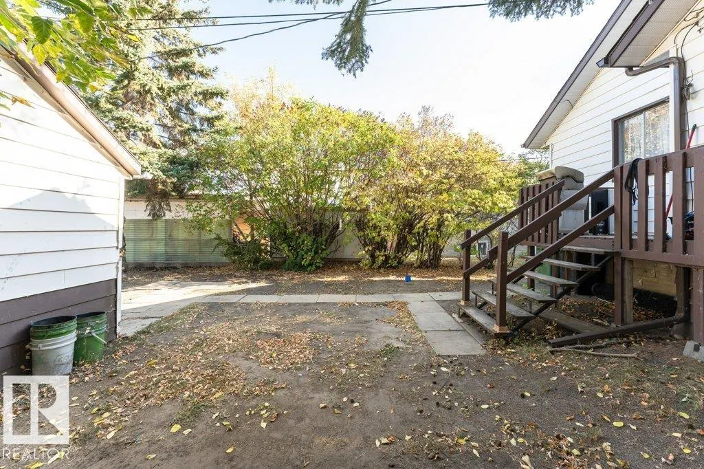 10012 96A Avenue