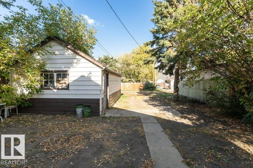 10012 96A Avenue