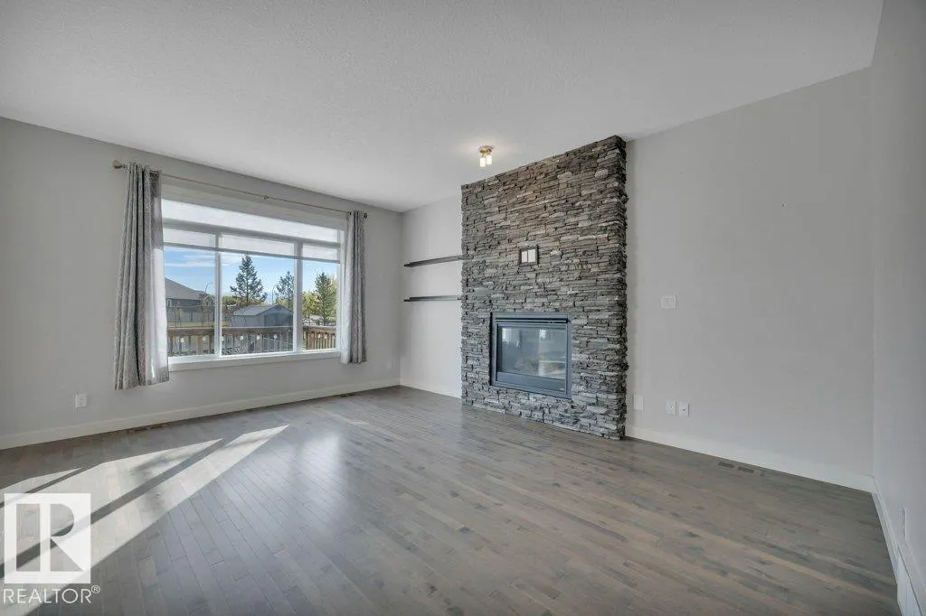 198 MEADOWVIEW Drive