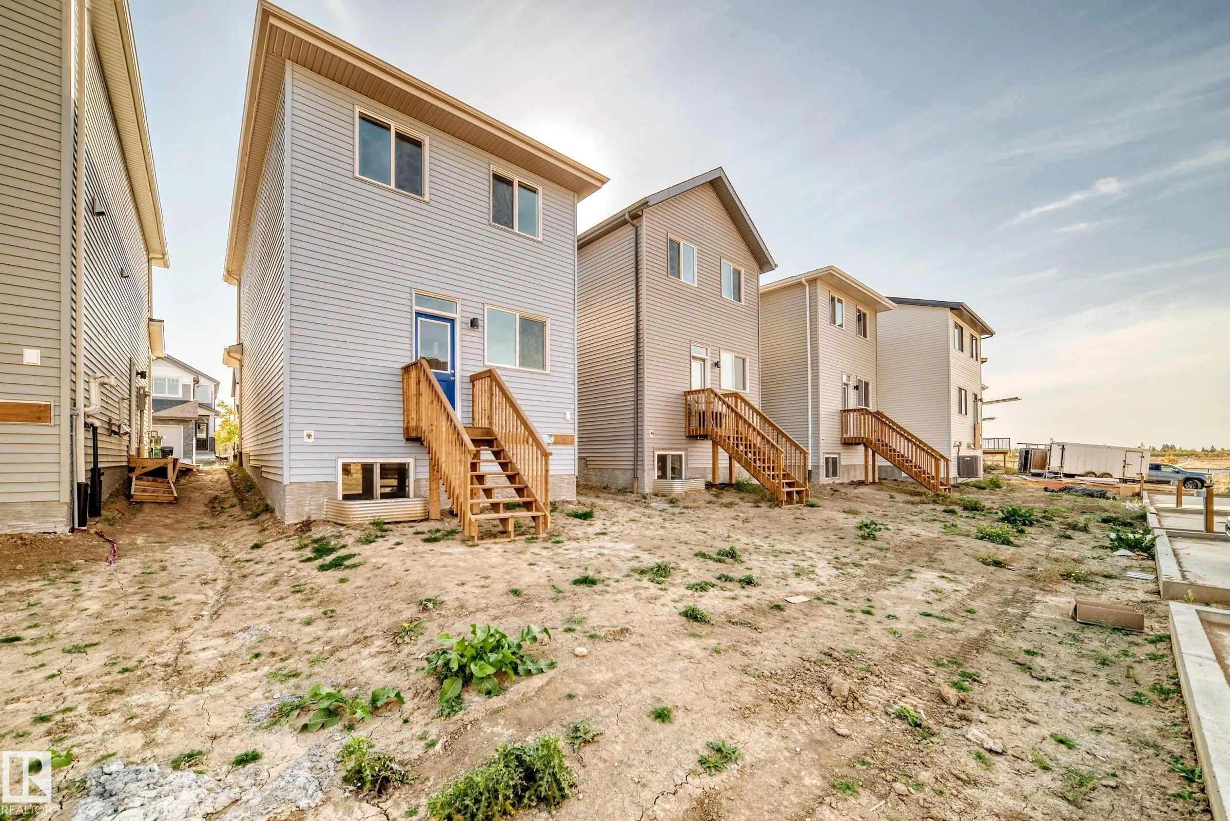 3965 Wren Loop