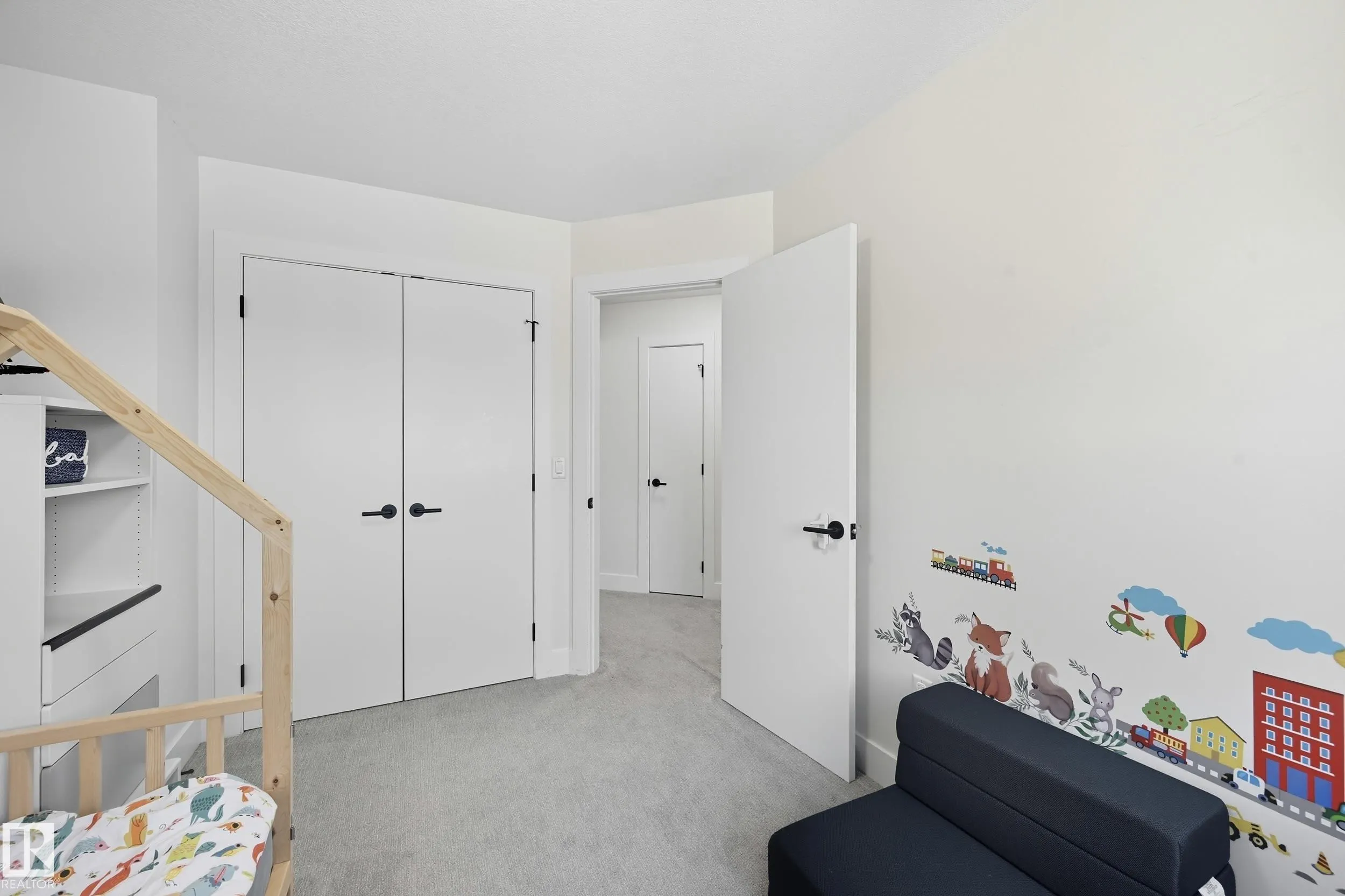8806 85 Avenue