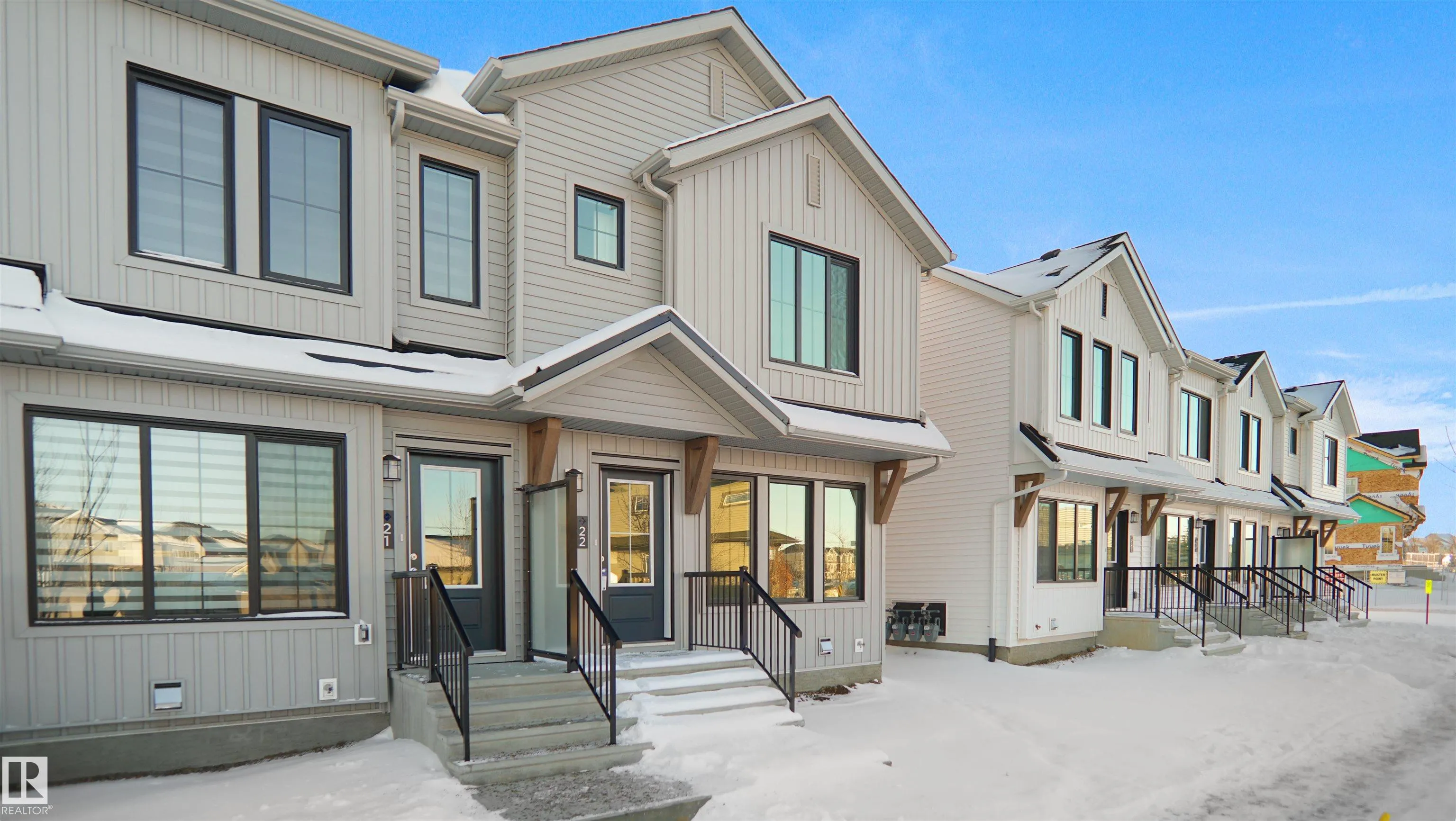 1025 SECORD Promenade