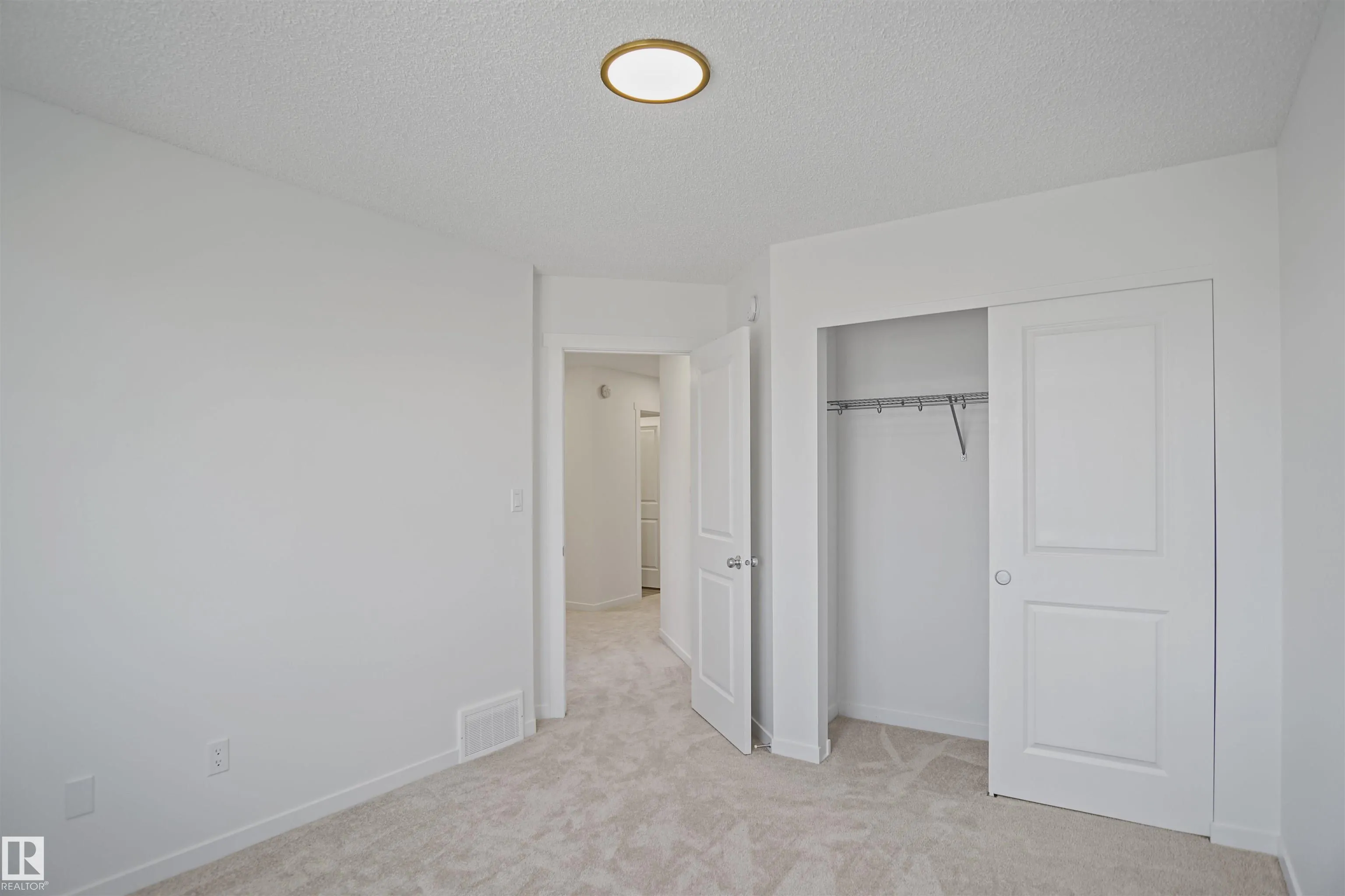 19904 31 Avenue