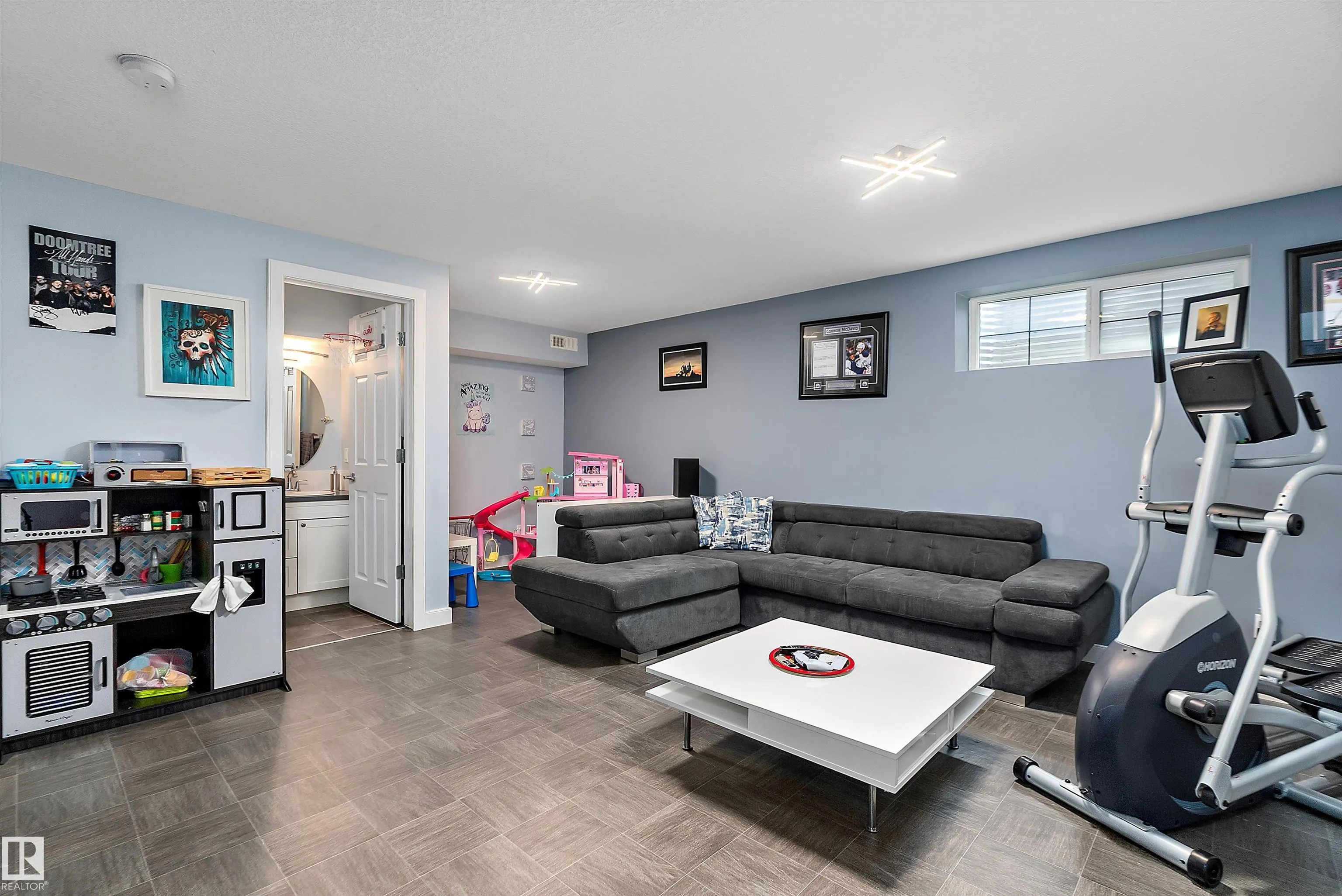7293 South Terwillegar Drive