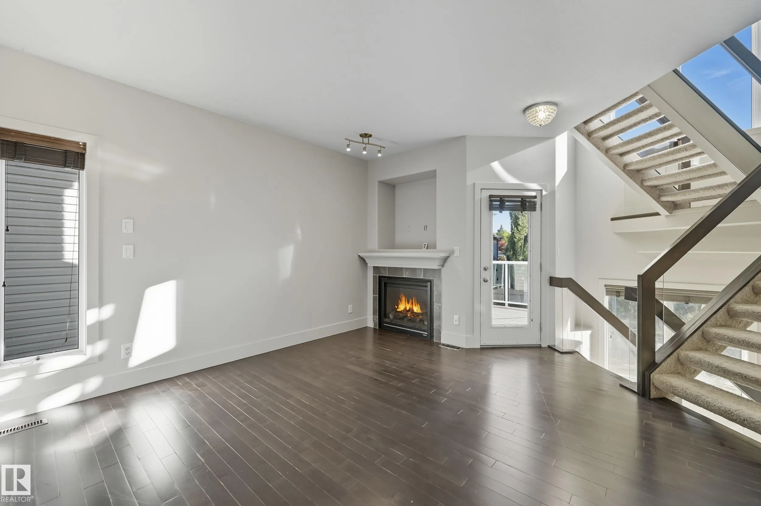 1901 126 Street