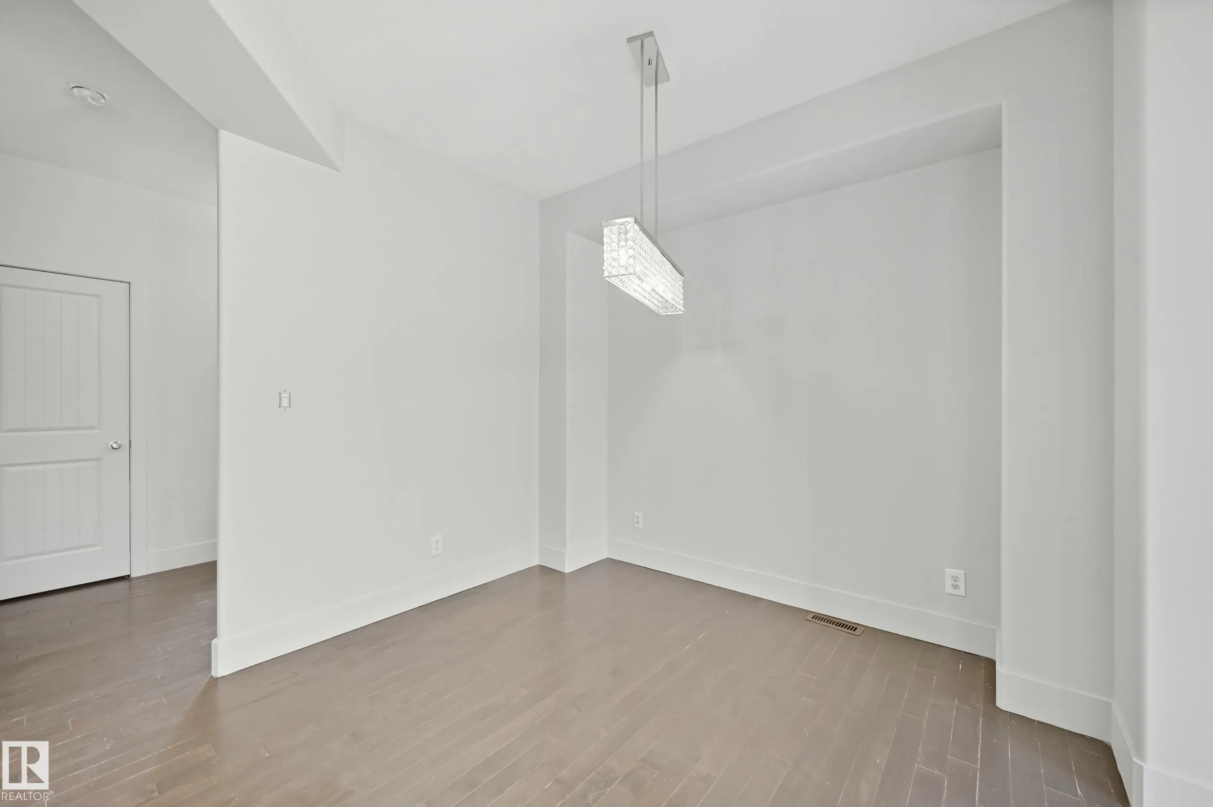 1901 126 Street