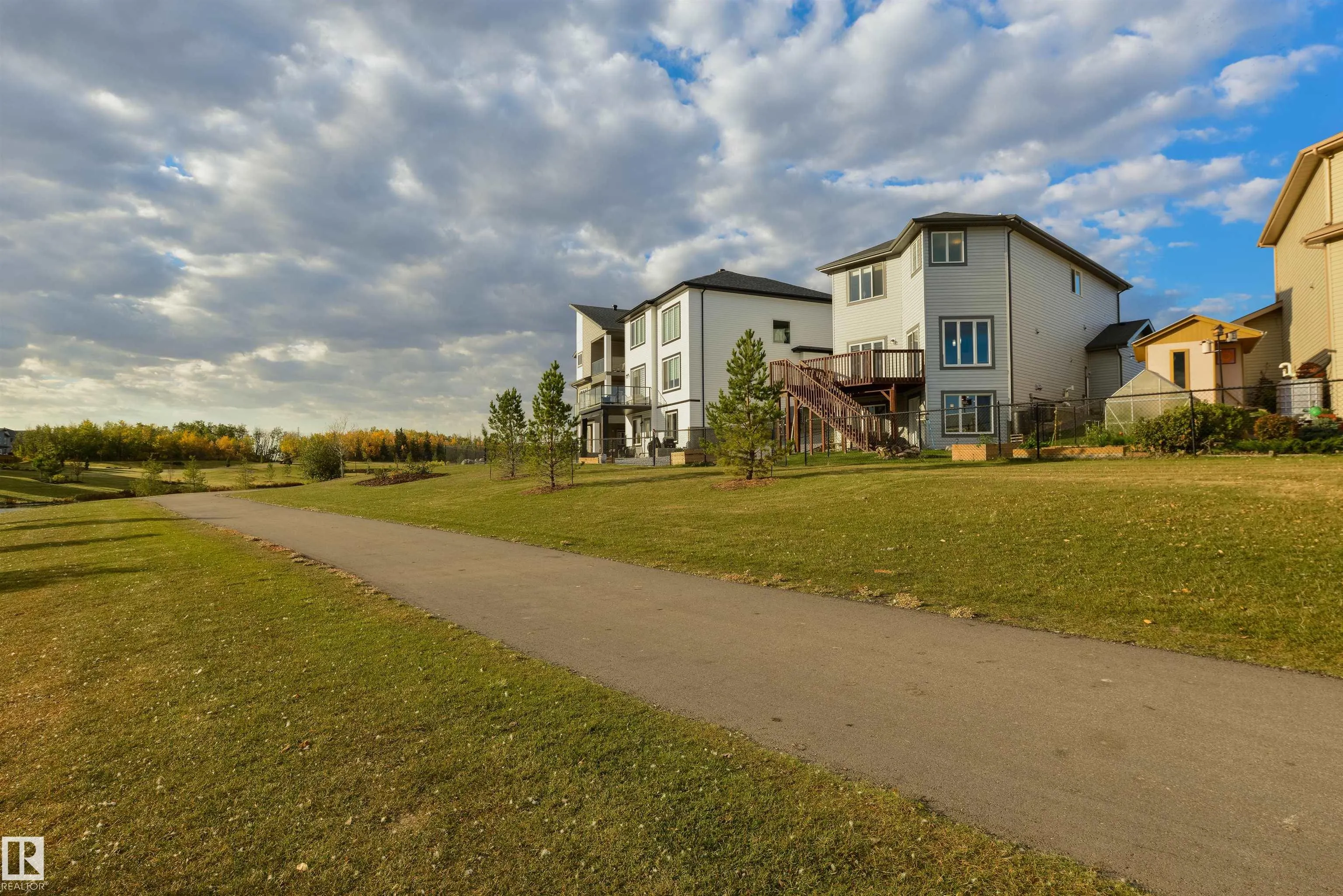 63 DALQUIST Bay