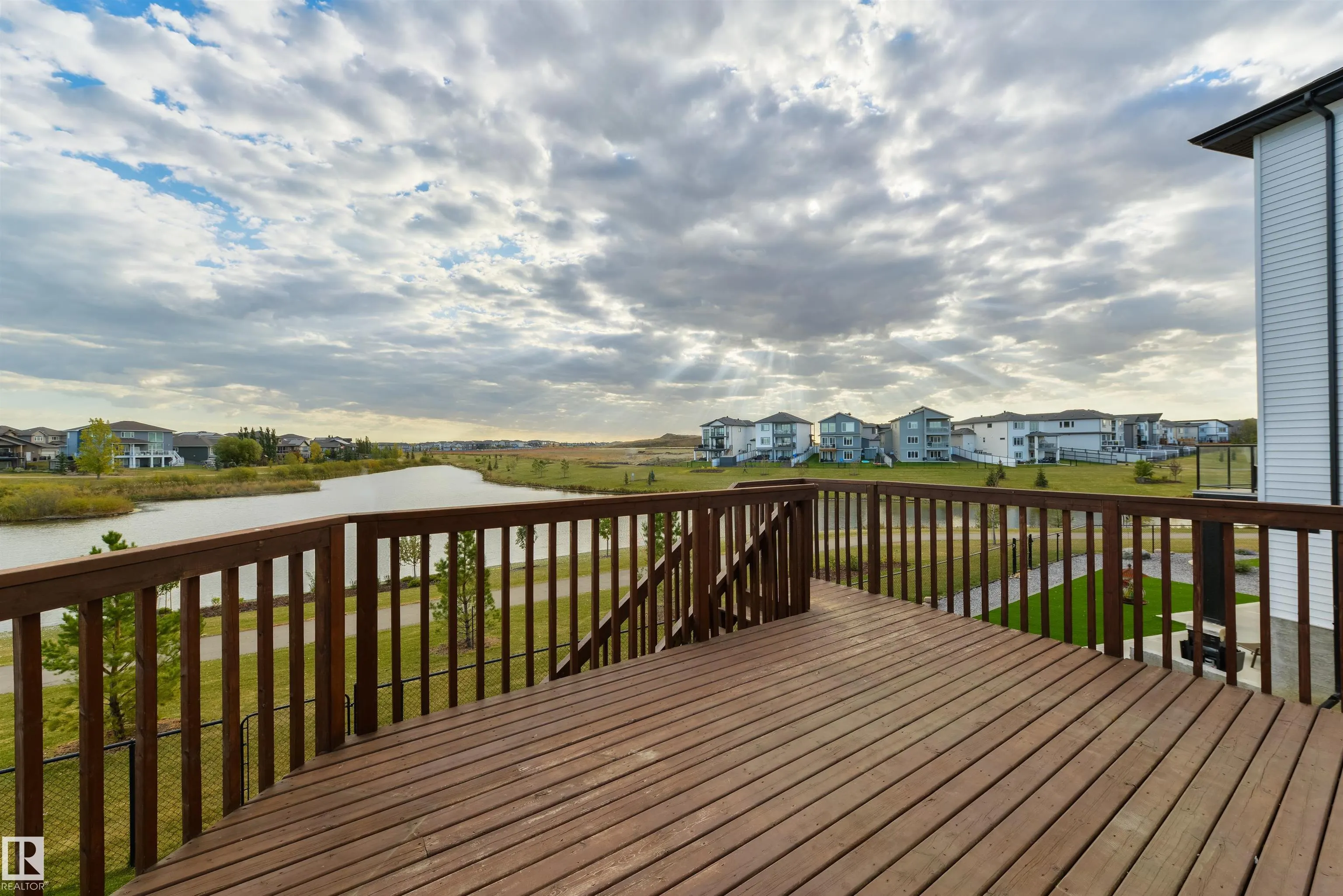 63 DALQUIST Bay