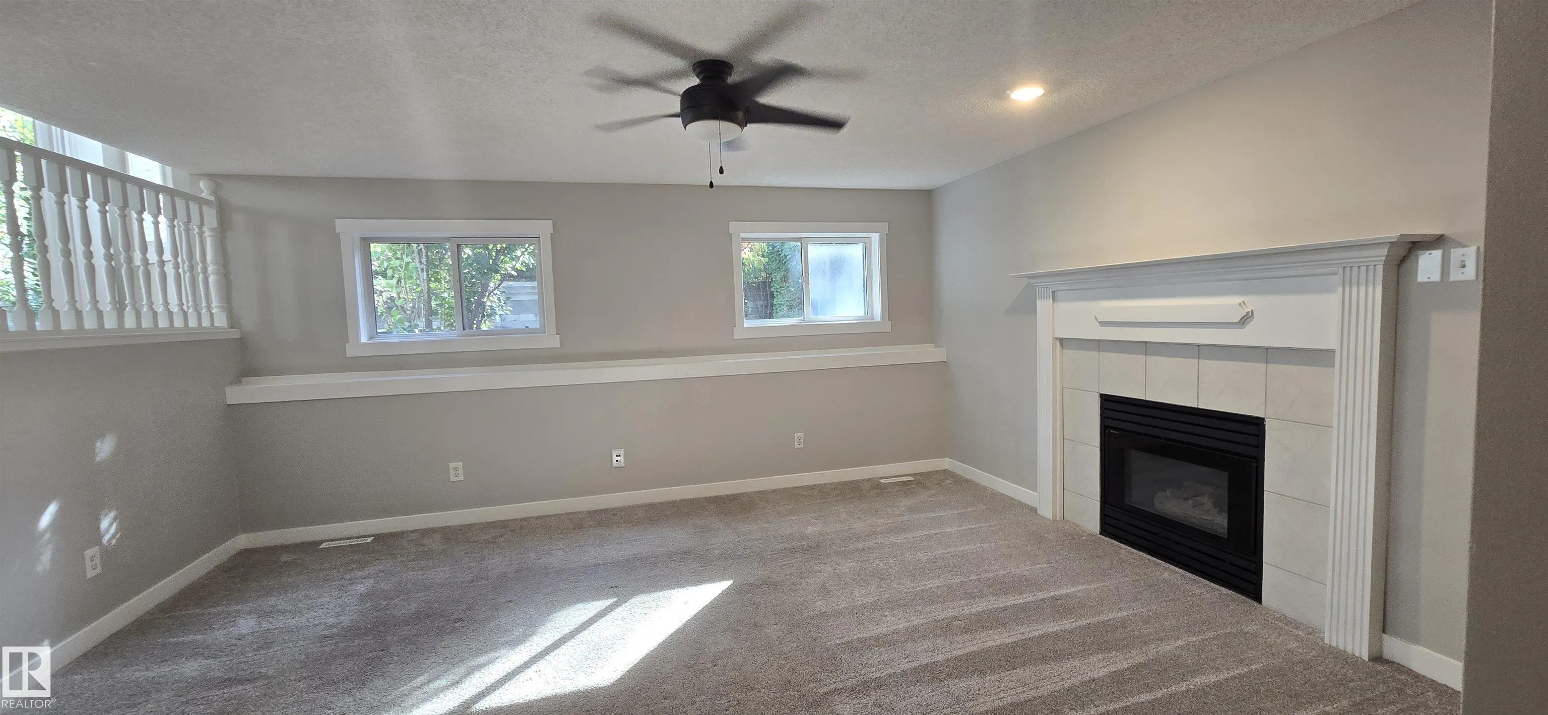 42 BLUEBERRY Crescent
