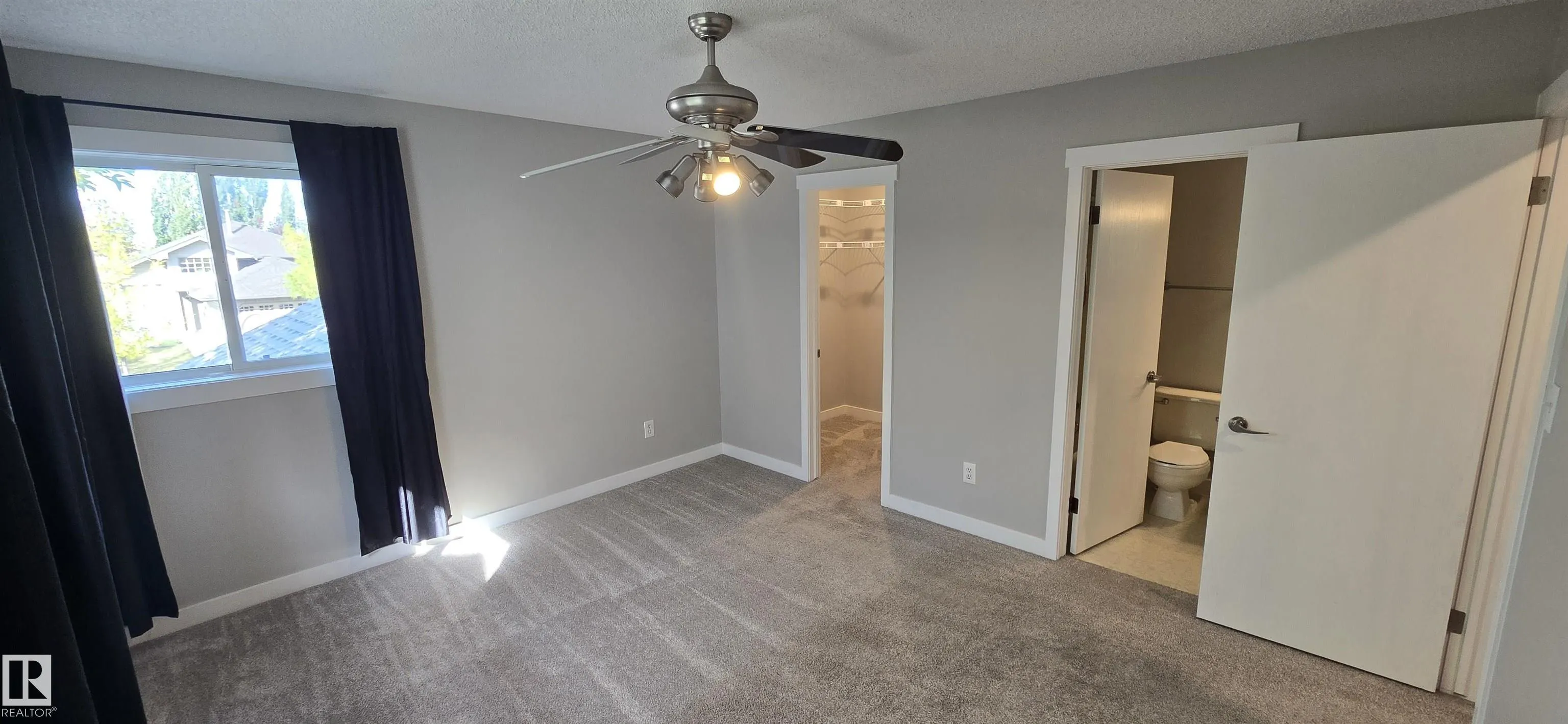 42 BLUEBERRY Crescent