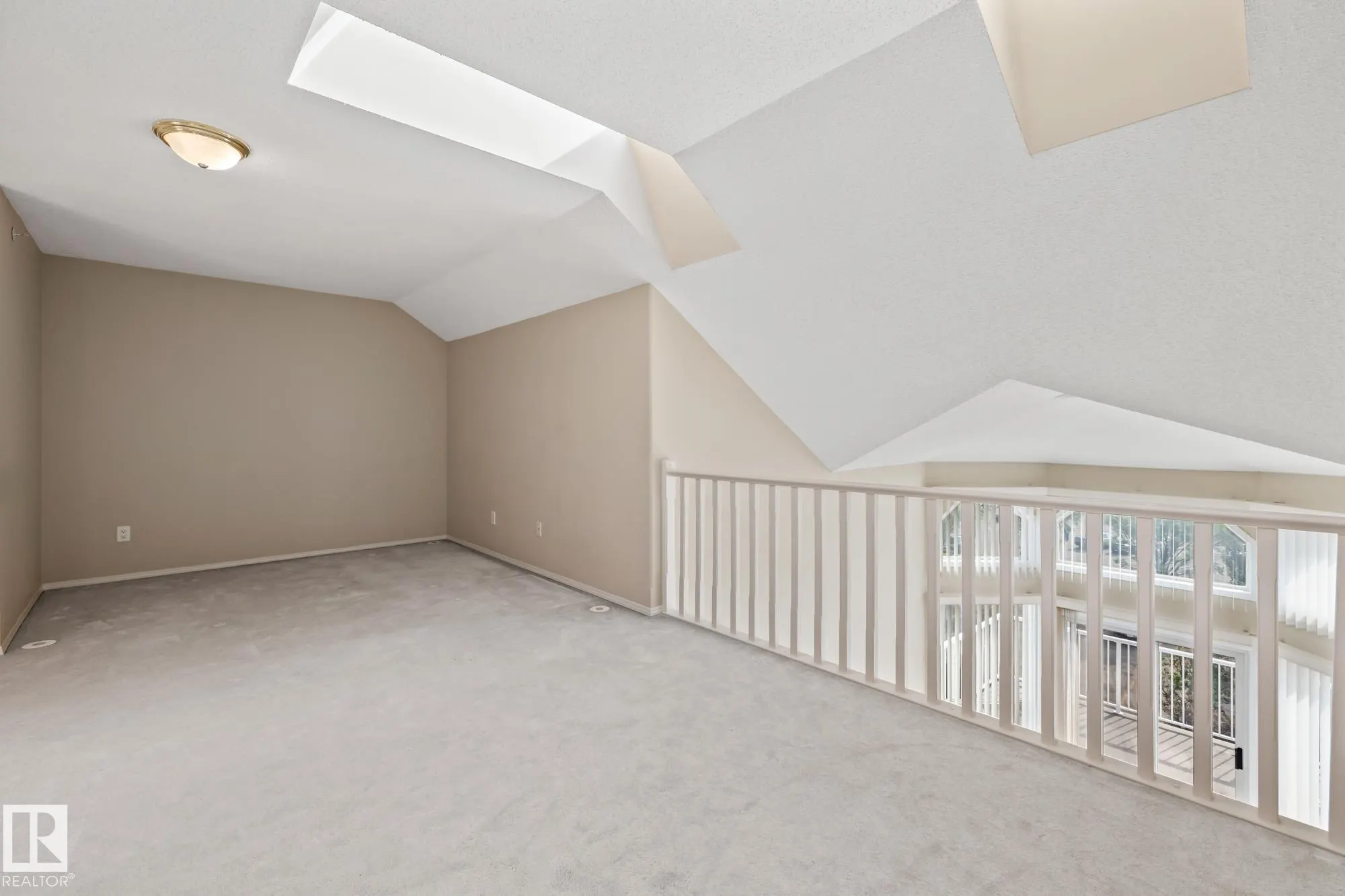 182 HADDOW Close