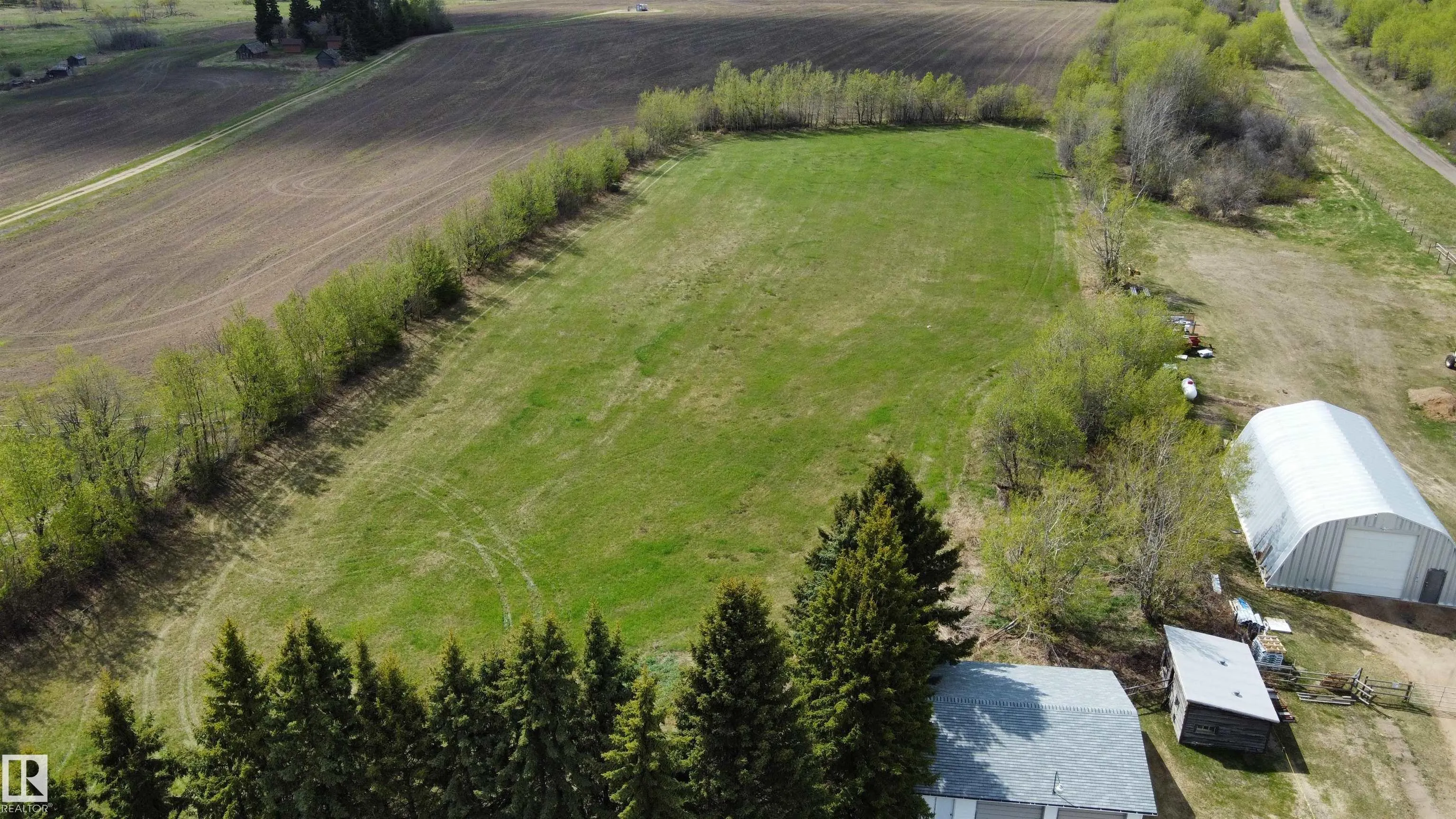 59528 152 Range Road