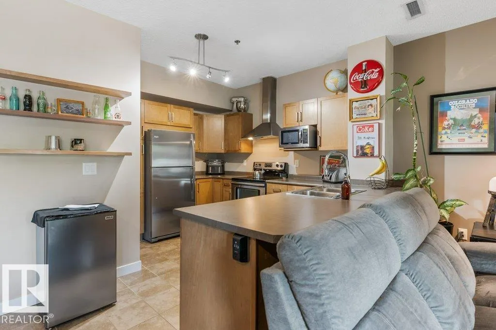 35 STURGEON Road
