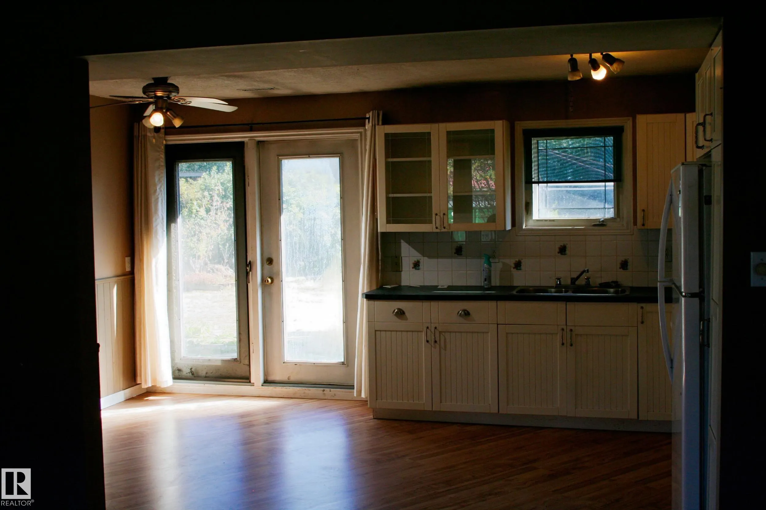 21542 twp 492
