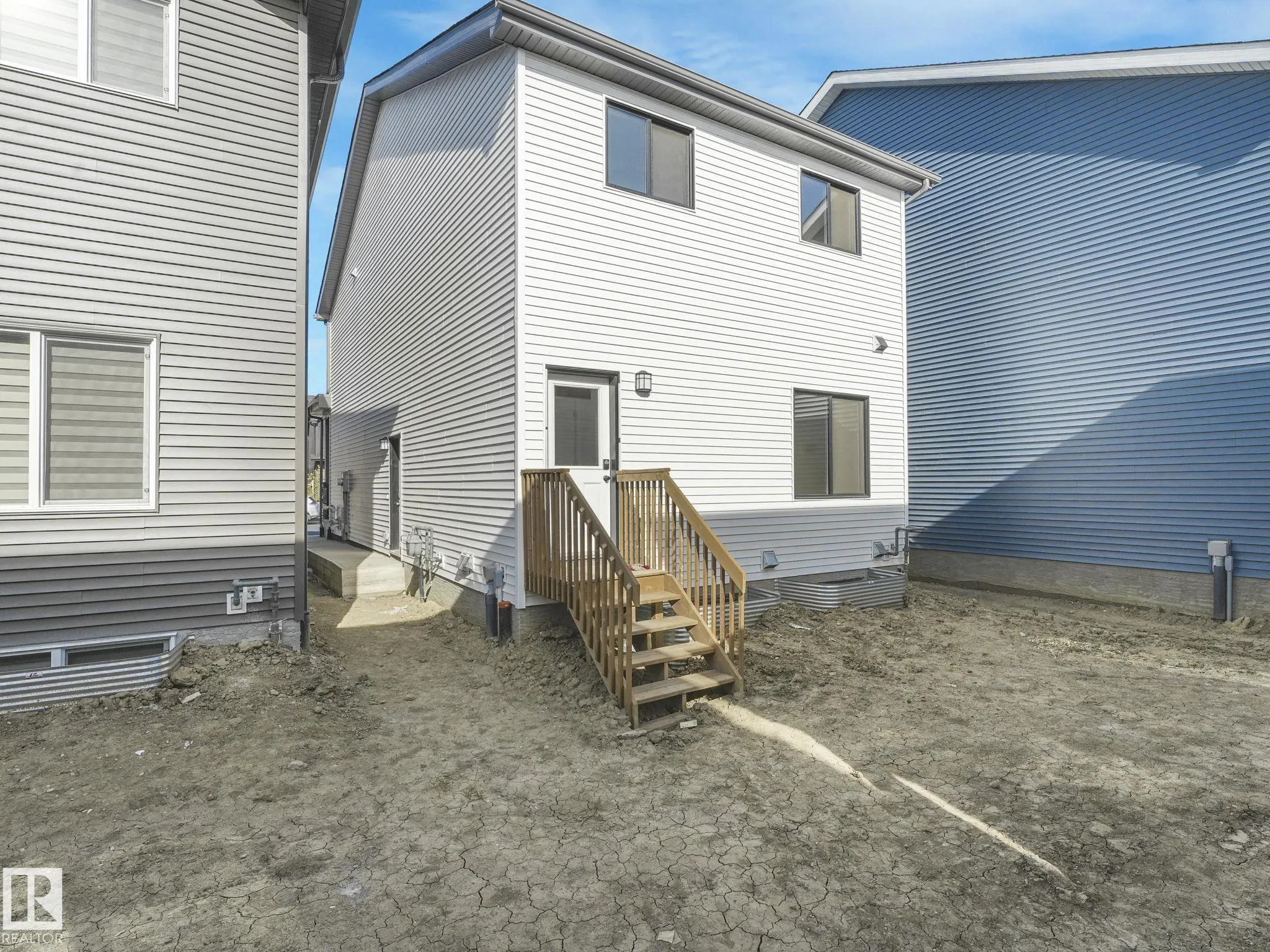 238 Orchards Blvd