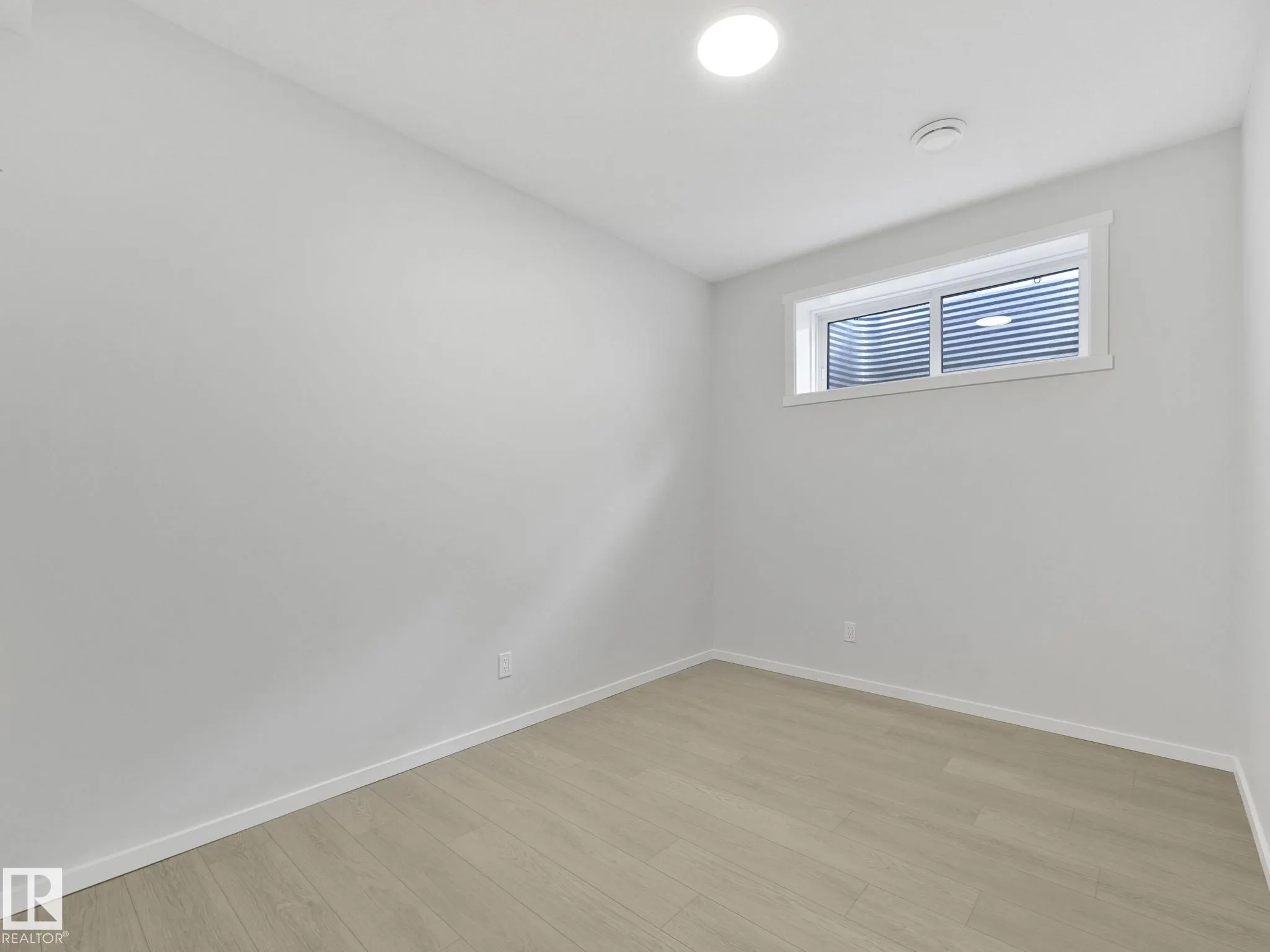 238 Orchards Blvd