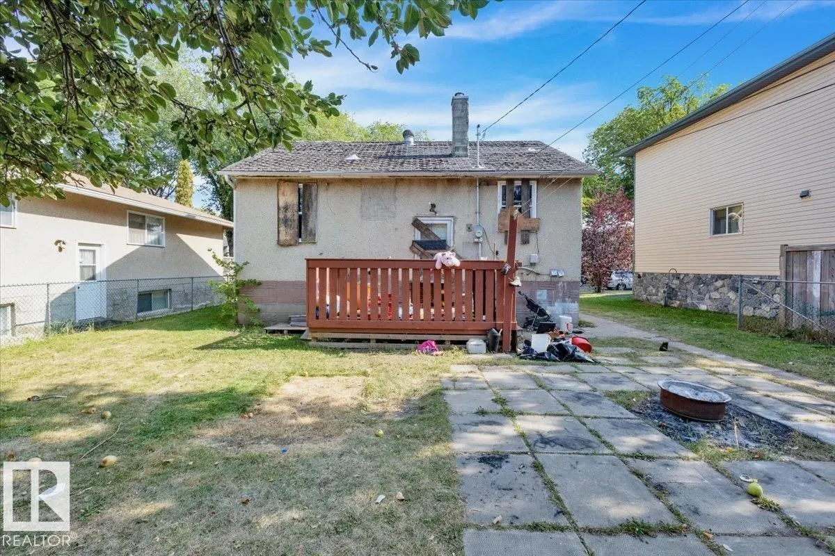 12016 67 Street