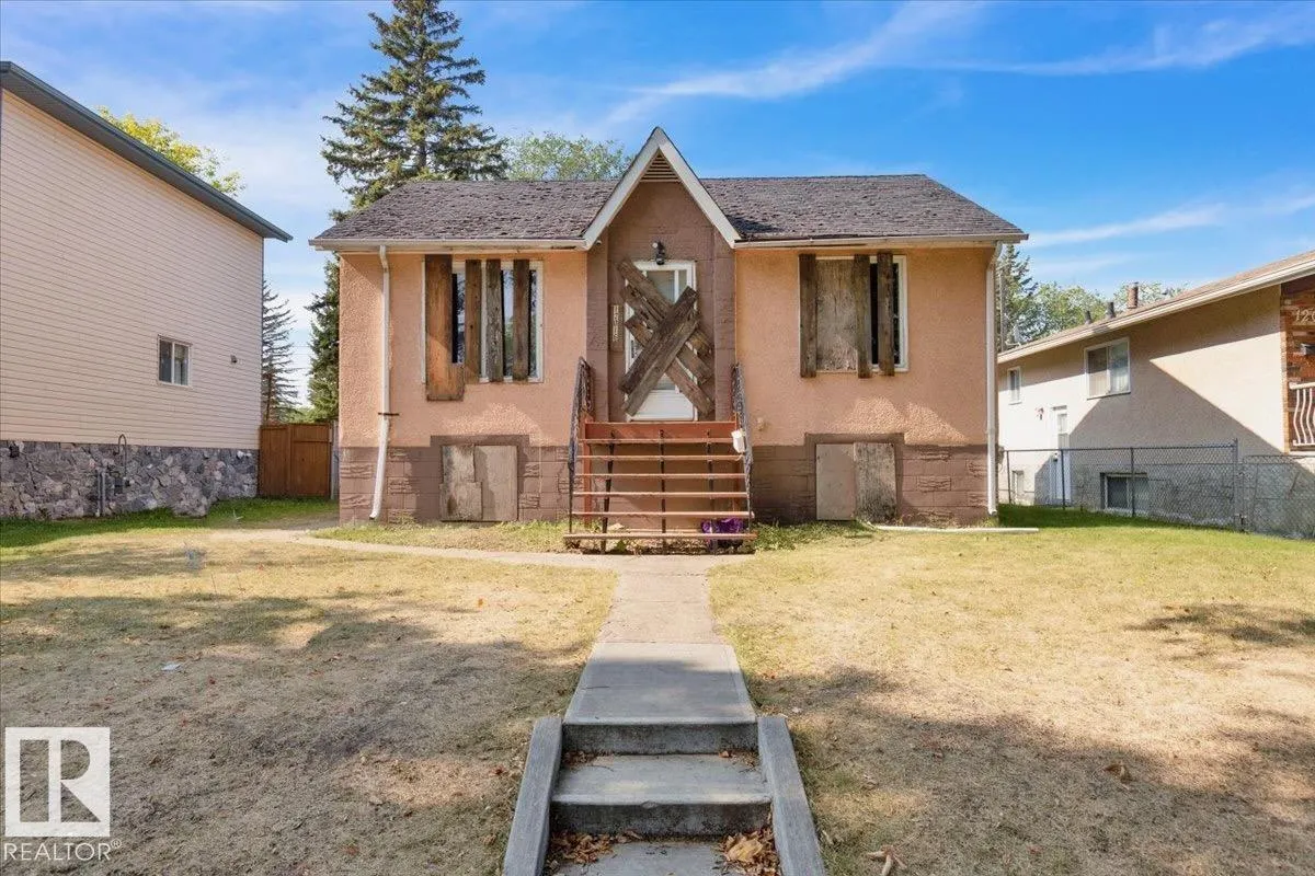 12016 67 Street