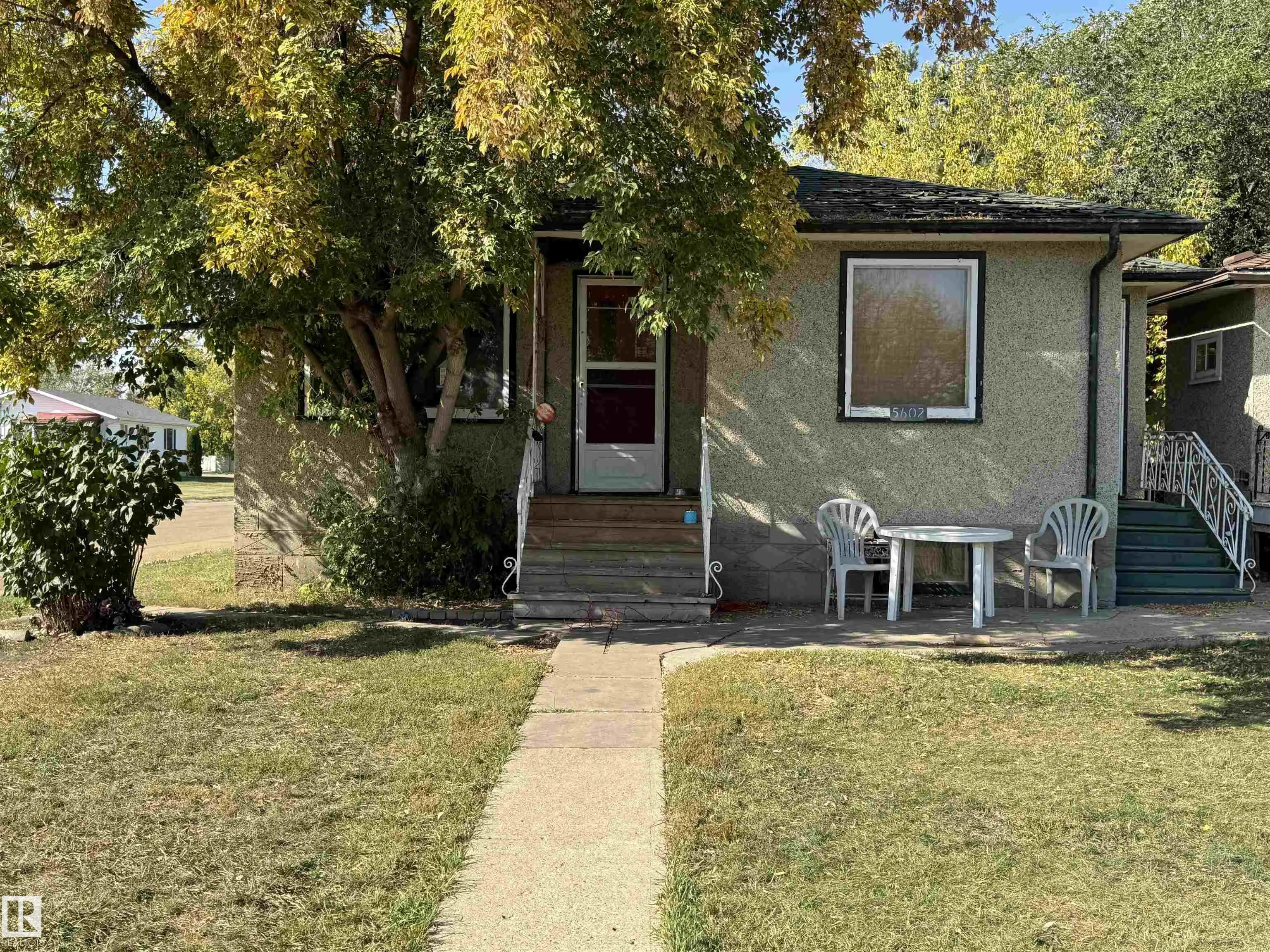 5602 50 Street