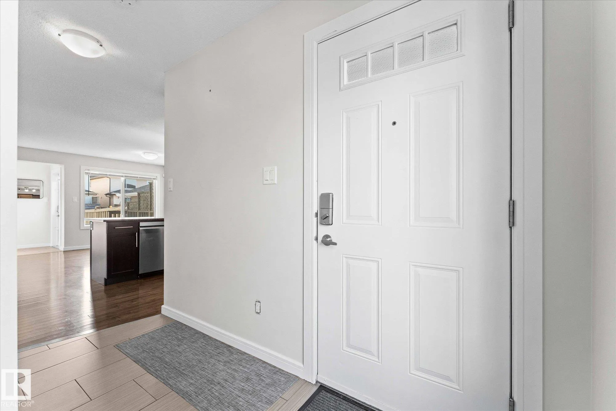 527 CHAPPELLE Drive