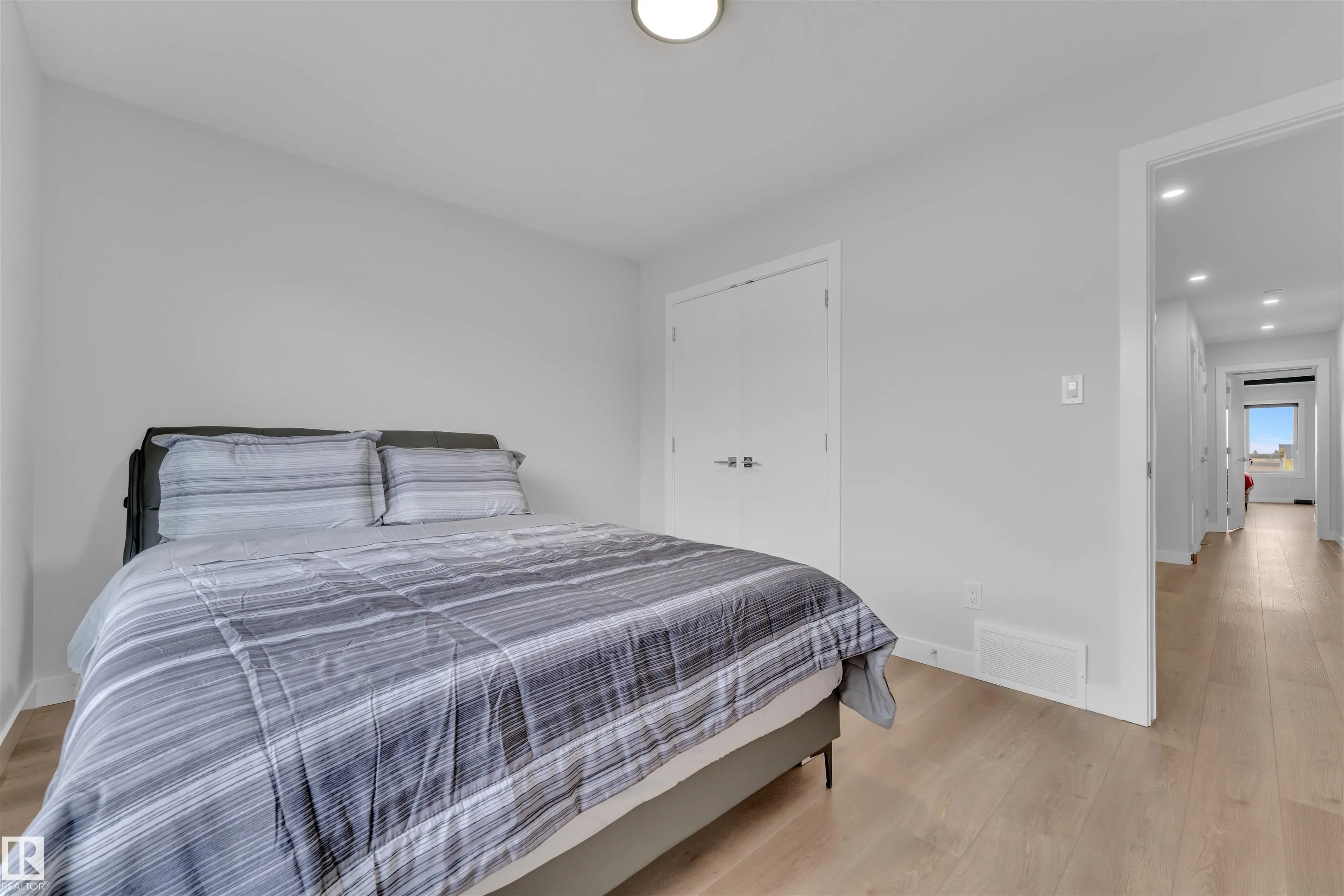 4013 36 ST