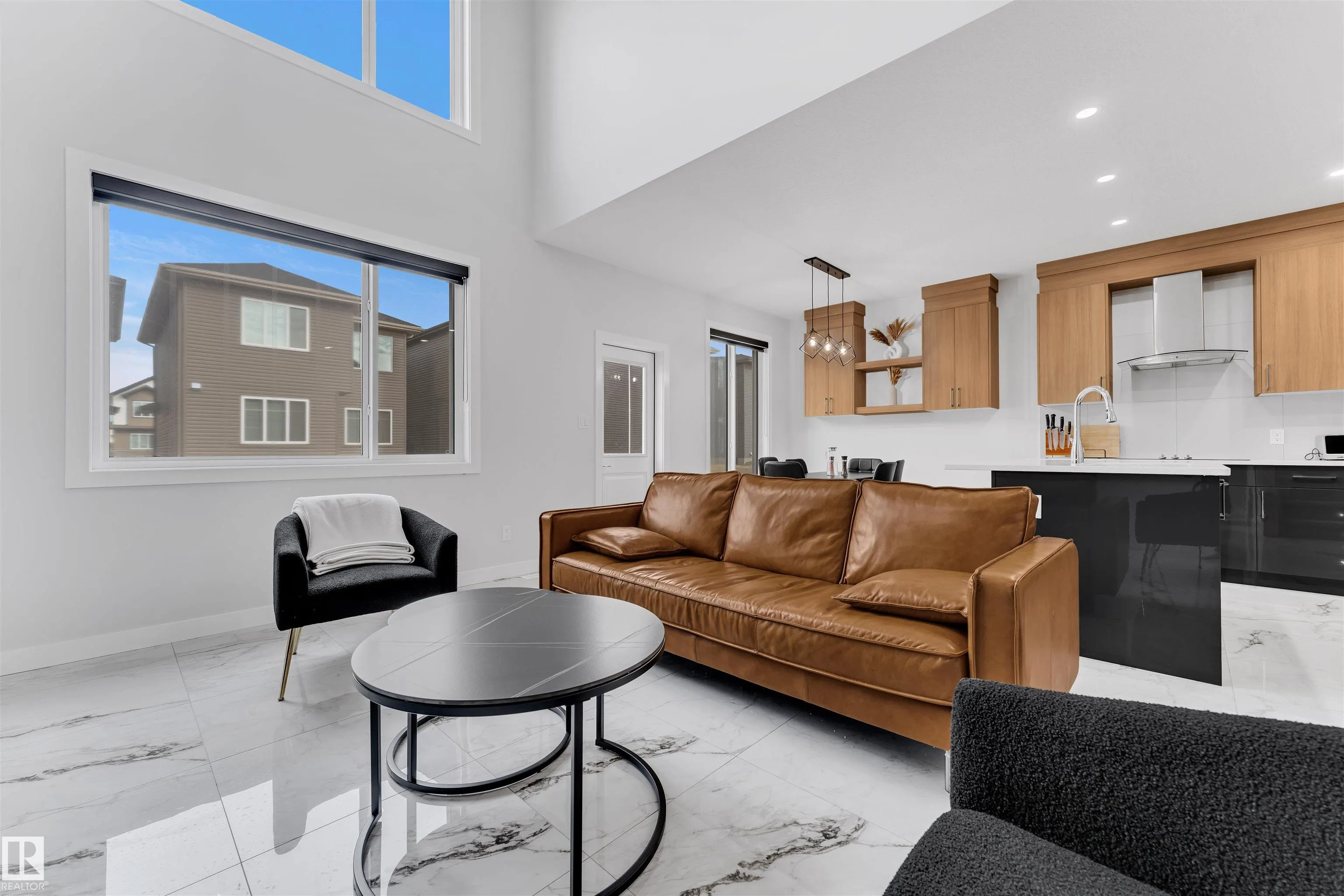 4013 36 ST