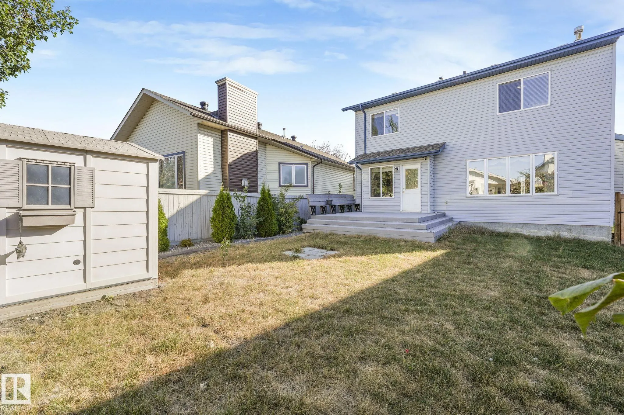 140 COTE Crescent