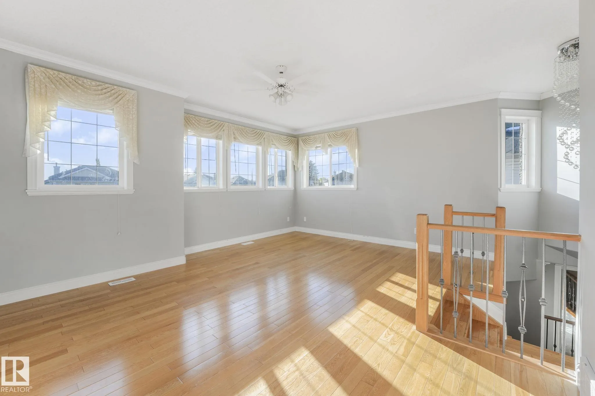 140 COTE Crescent
