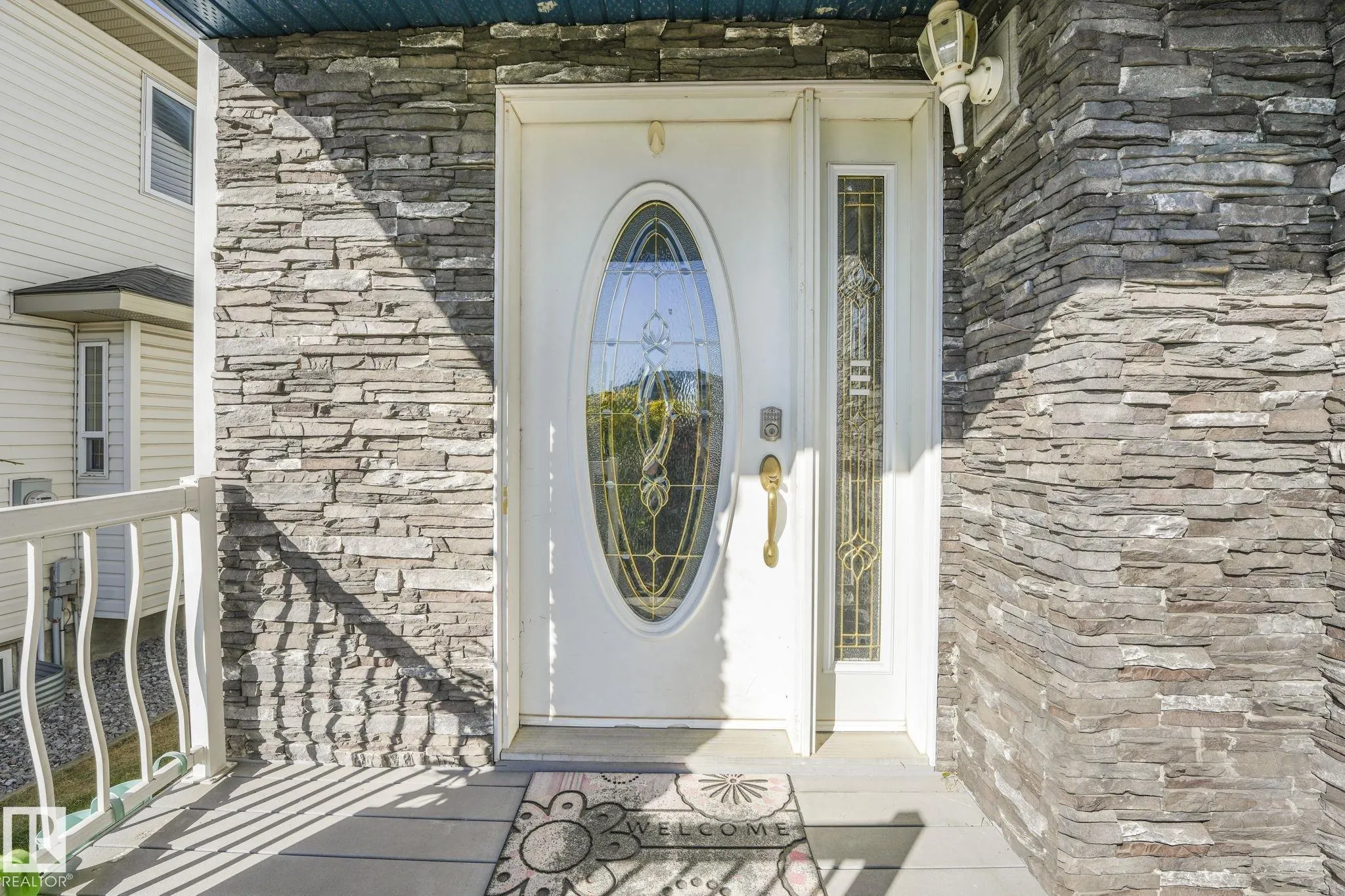 140 COTE Crescent