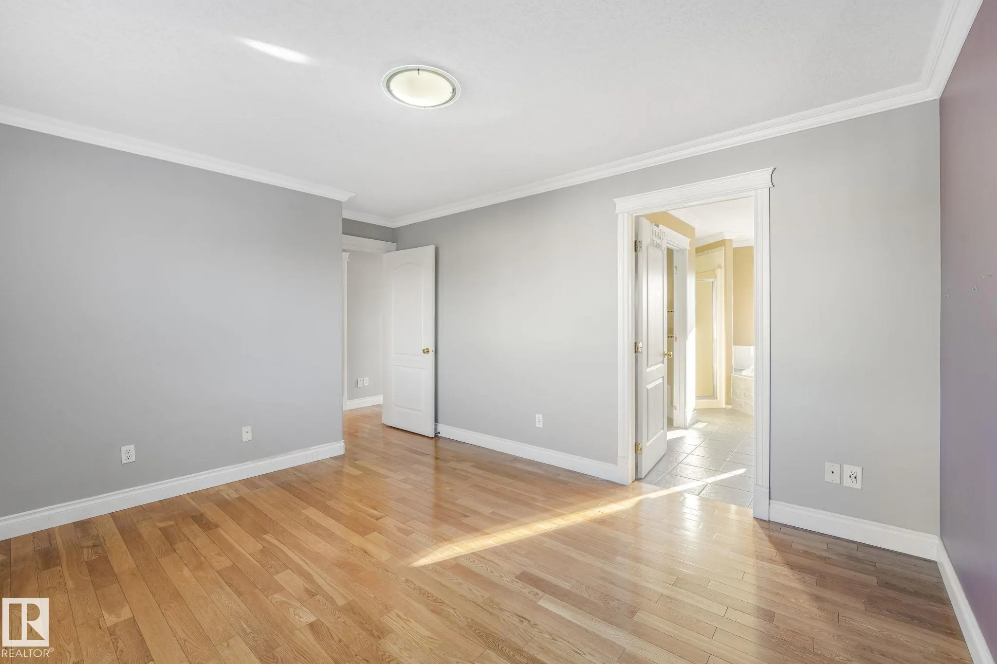 140 COTE Crescent