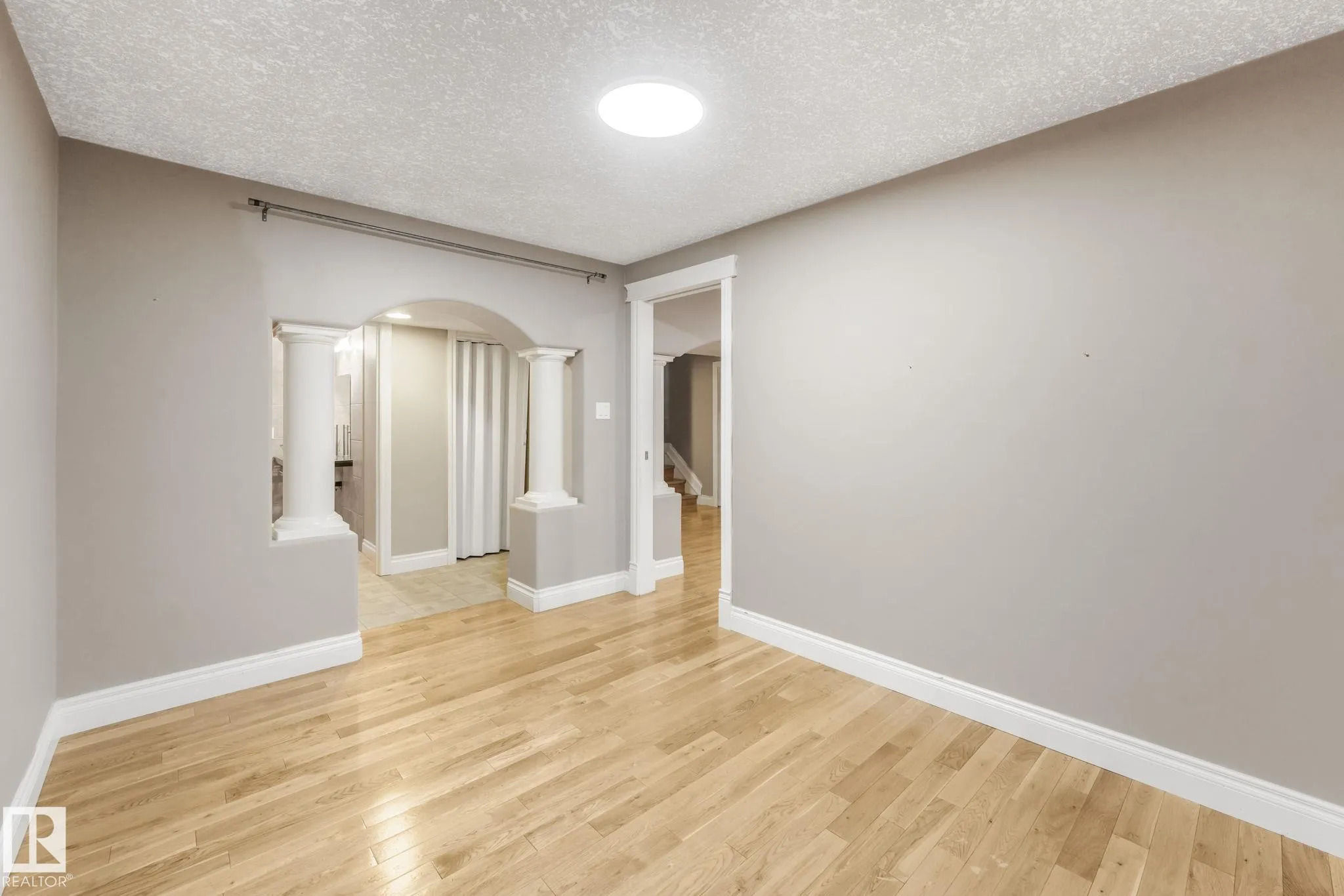 140 COTE Crescent