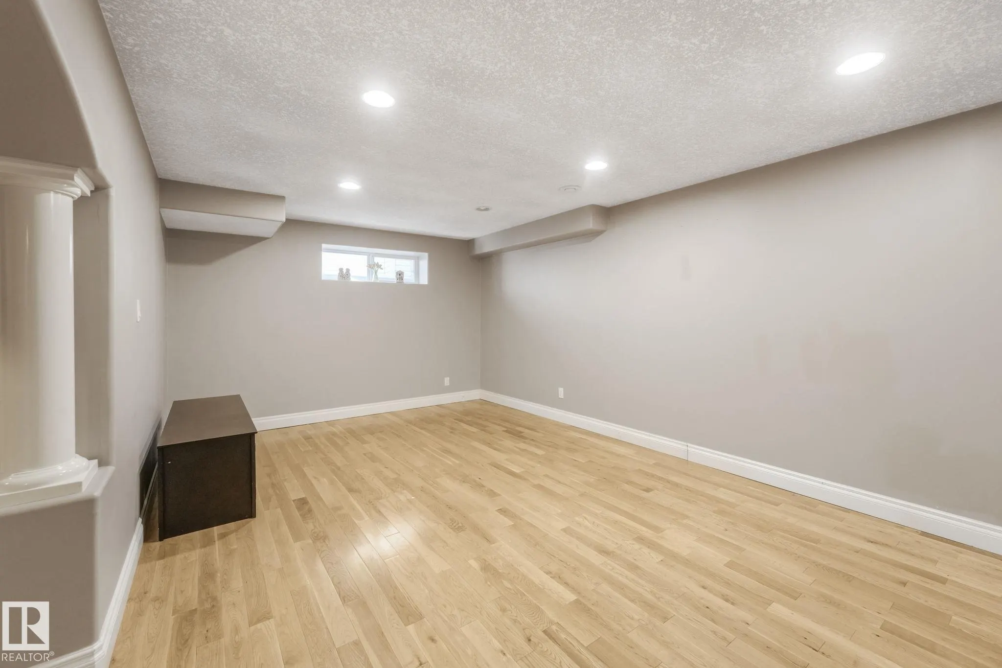 140 COTE Crescent