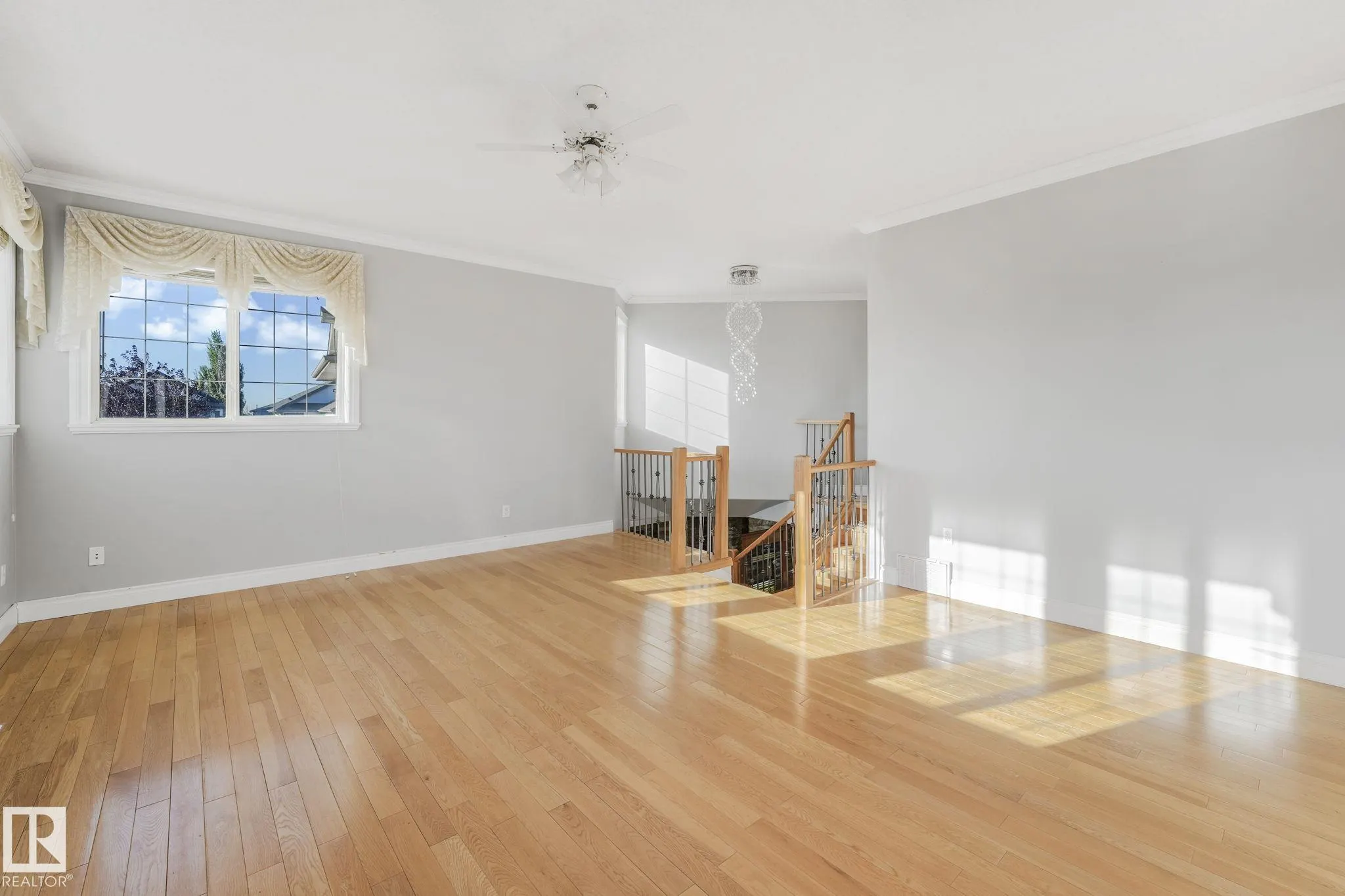 140 COTE Crescent