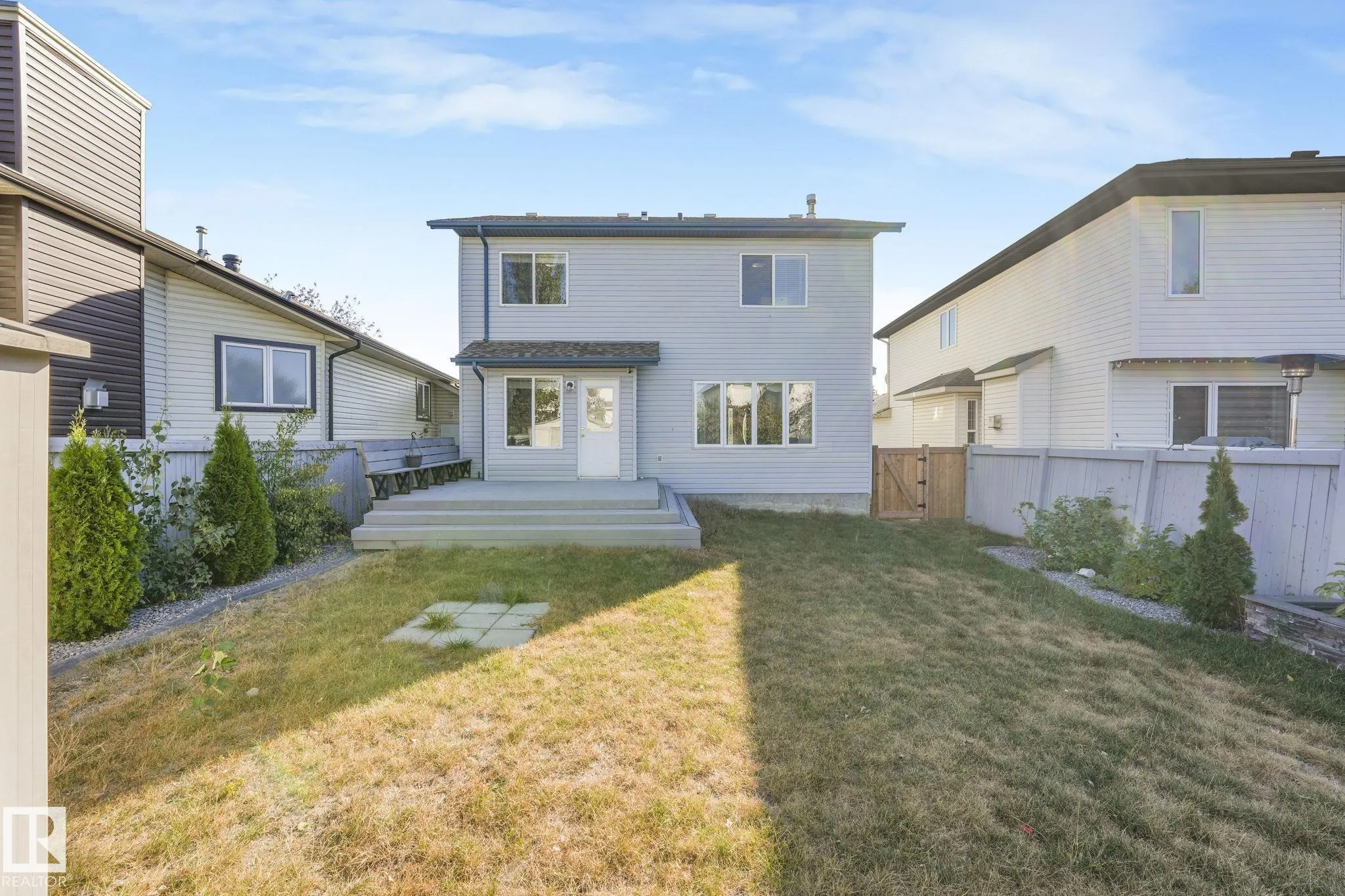 140 COTE Crescent