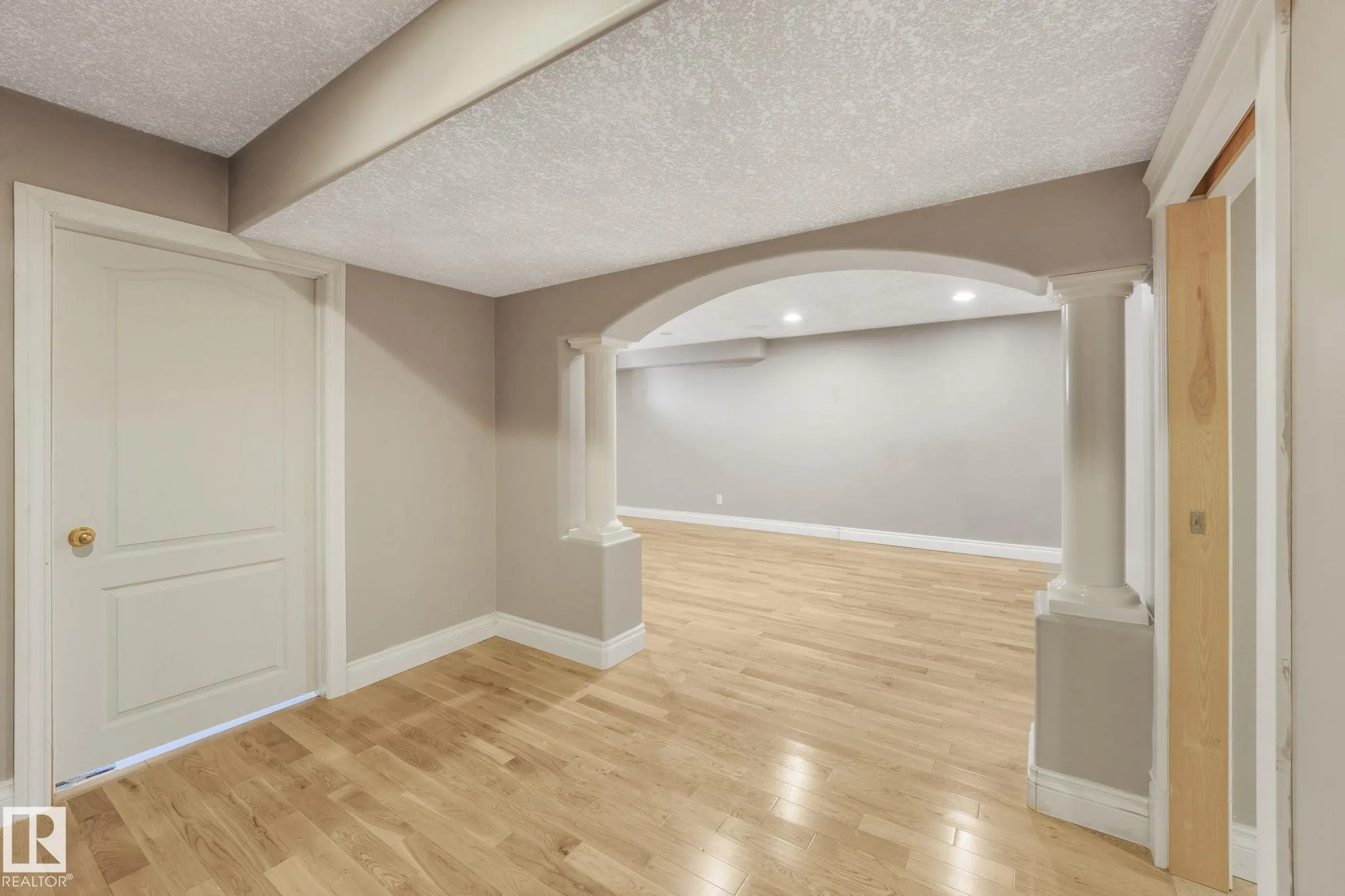 140 COTE Crescent