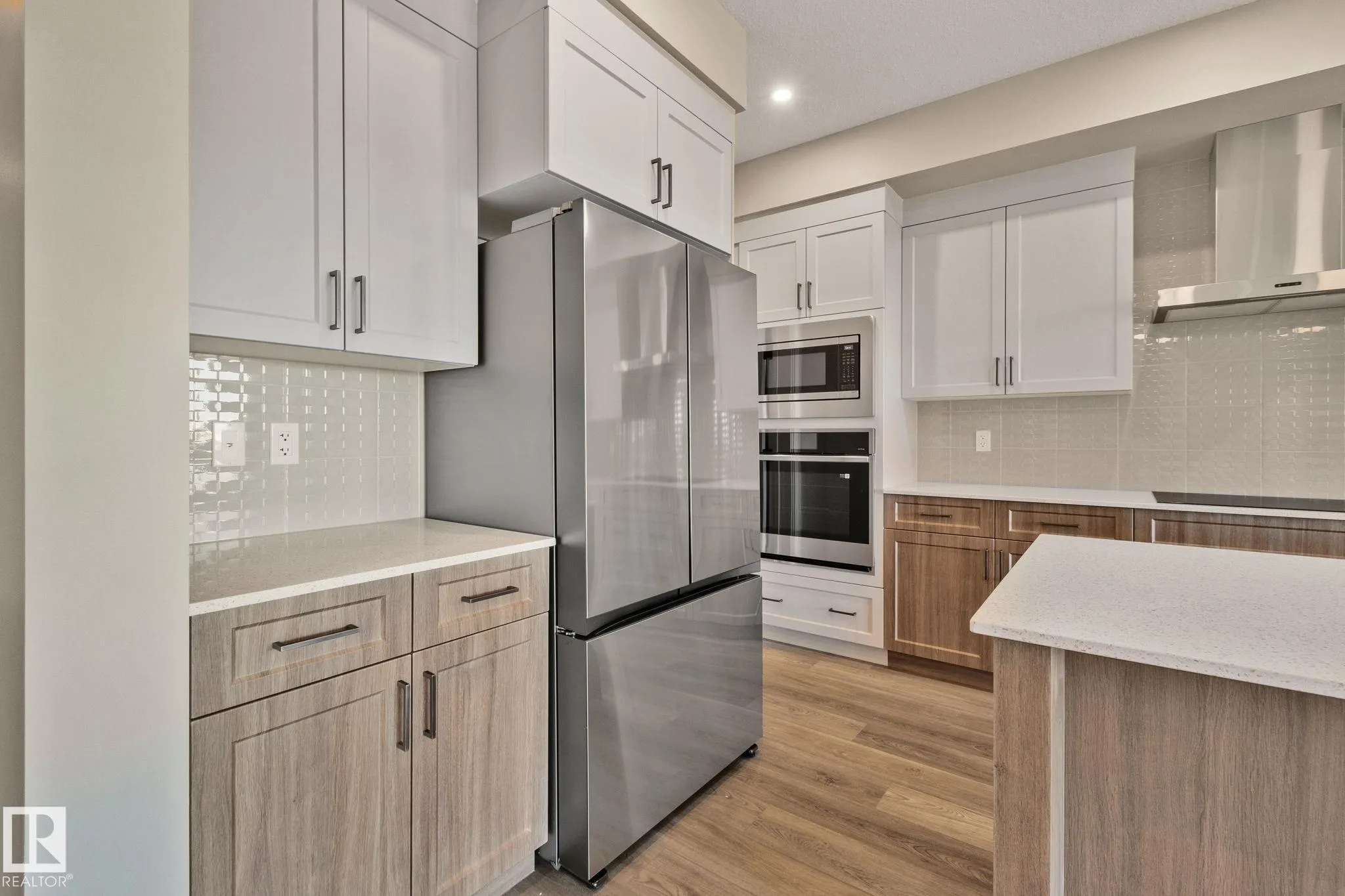 41 Savoy Cr