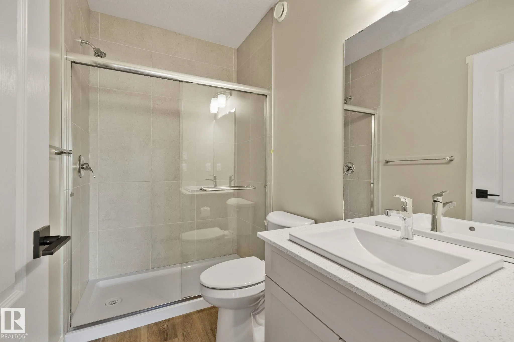 41 Savoy Cr
