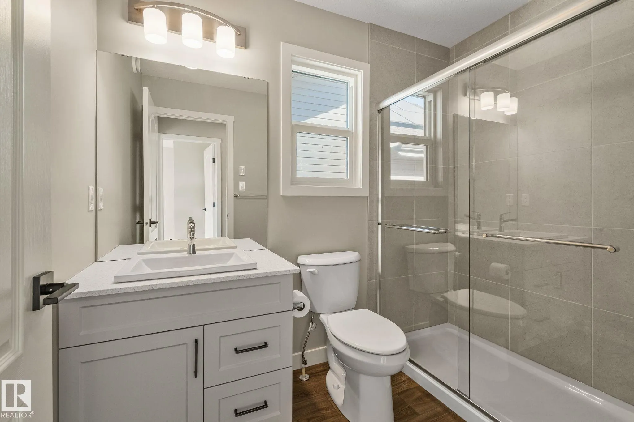 41 Savoy Cr