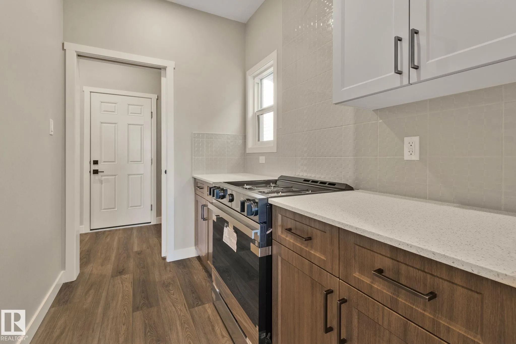 41 Savoy Cr