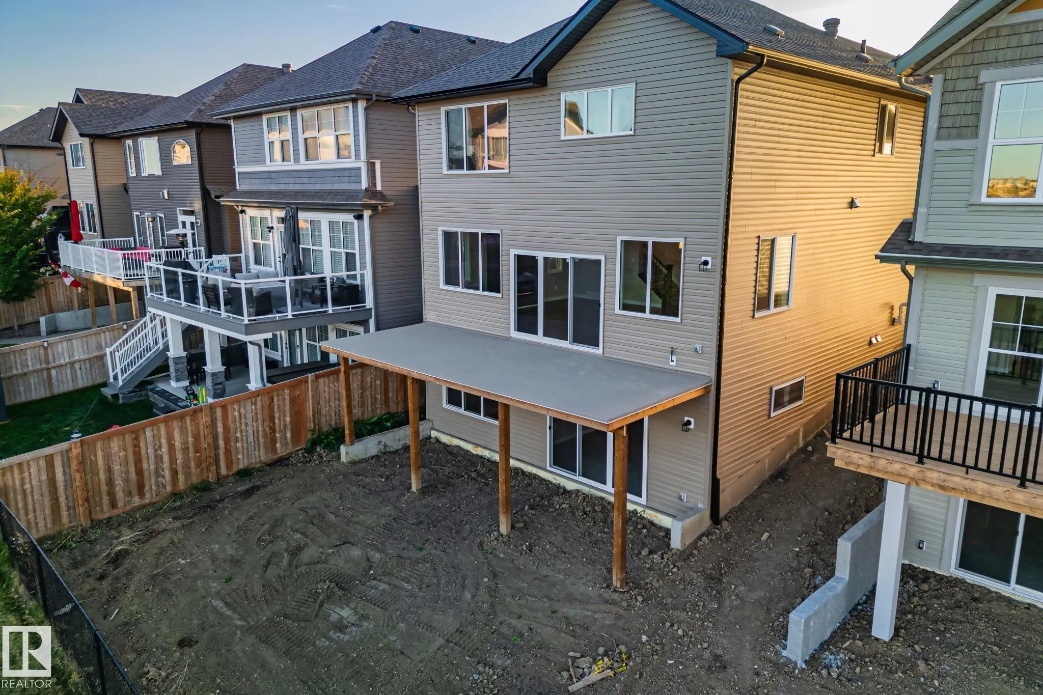 41 Savoy Cr