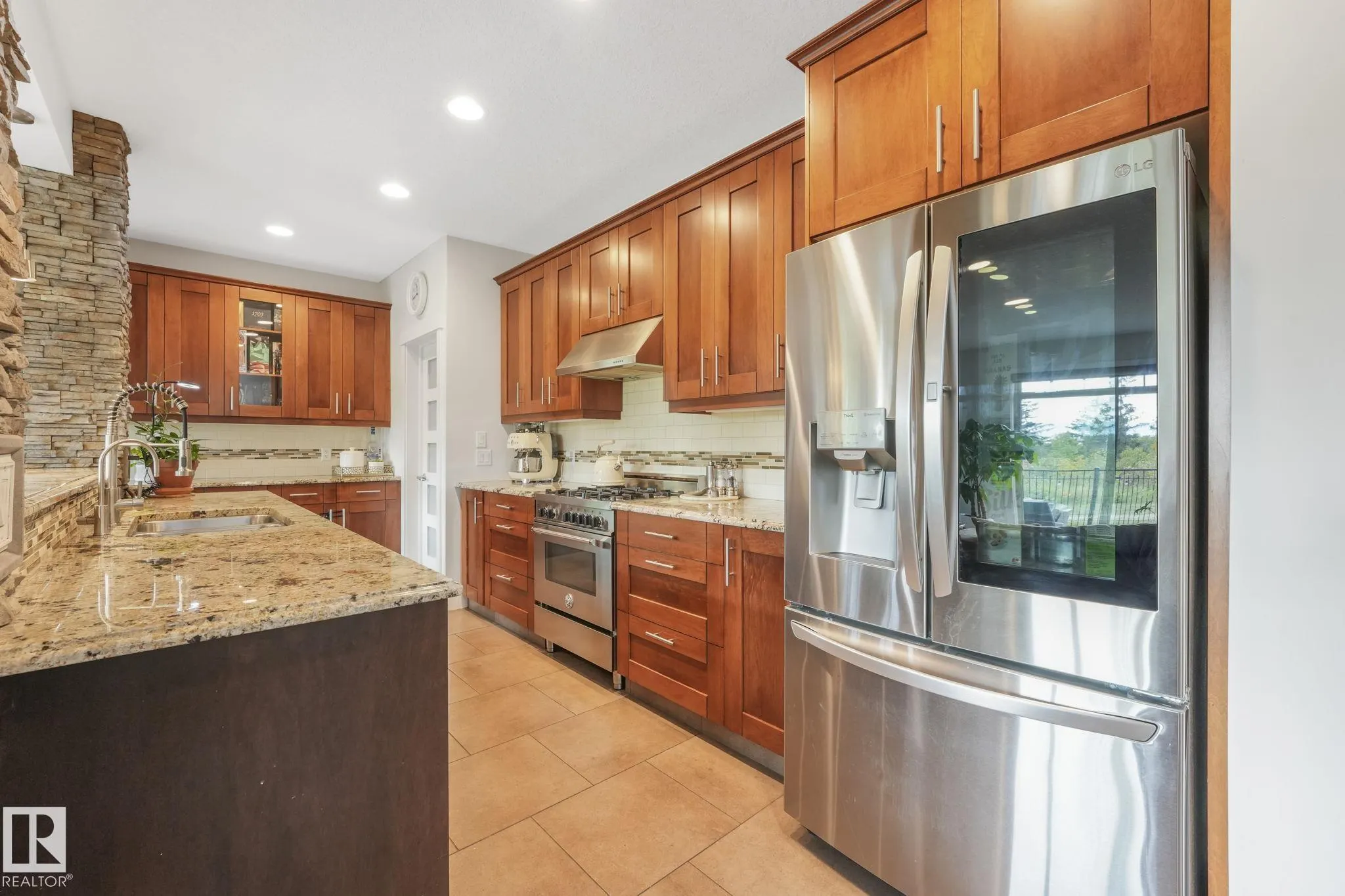 2441 BOWEN Wynd