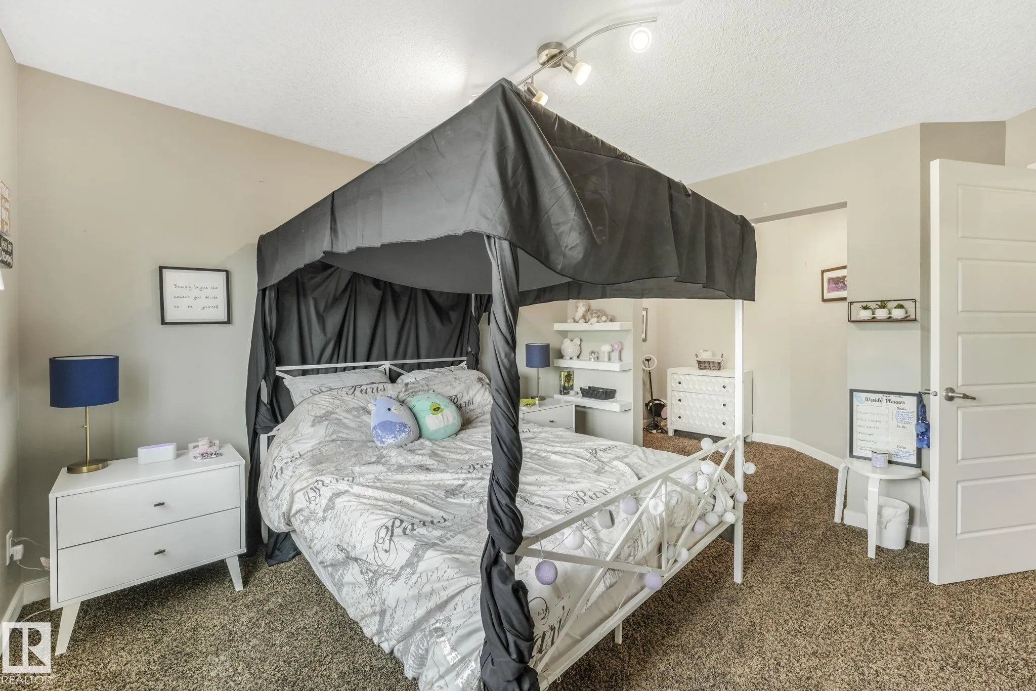 2441 BOWEN Wynd