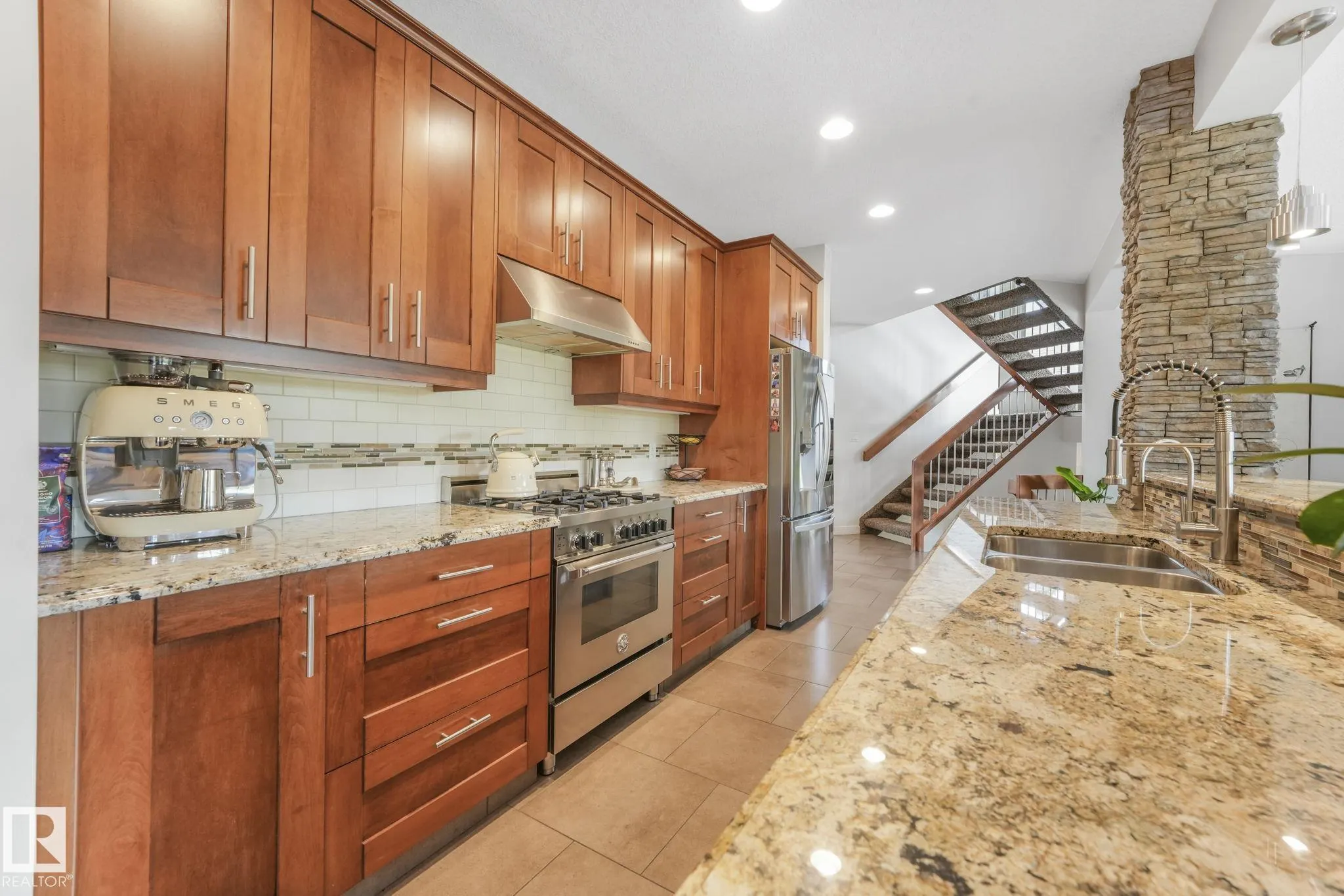 2441 BOWEN Wynd