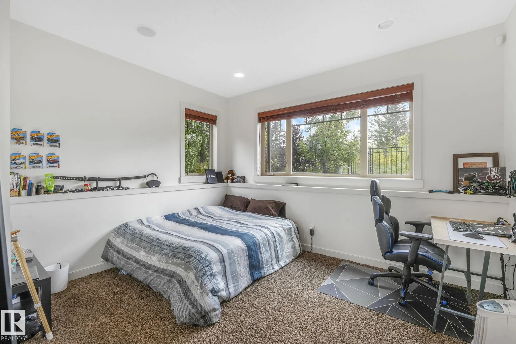 2441 BOWEN Wynd