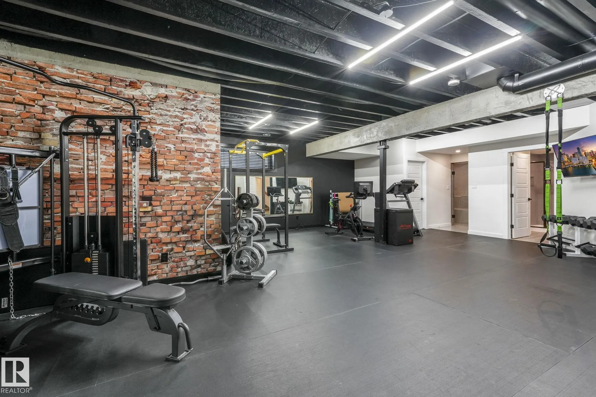 2441 BOWEN Wynd