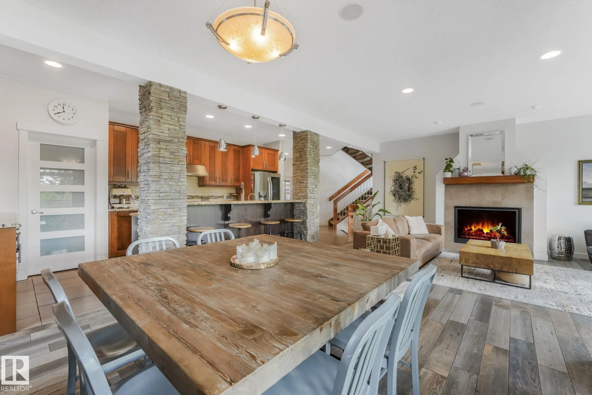 2441 BOWEN Wynd
