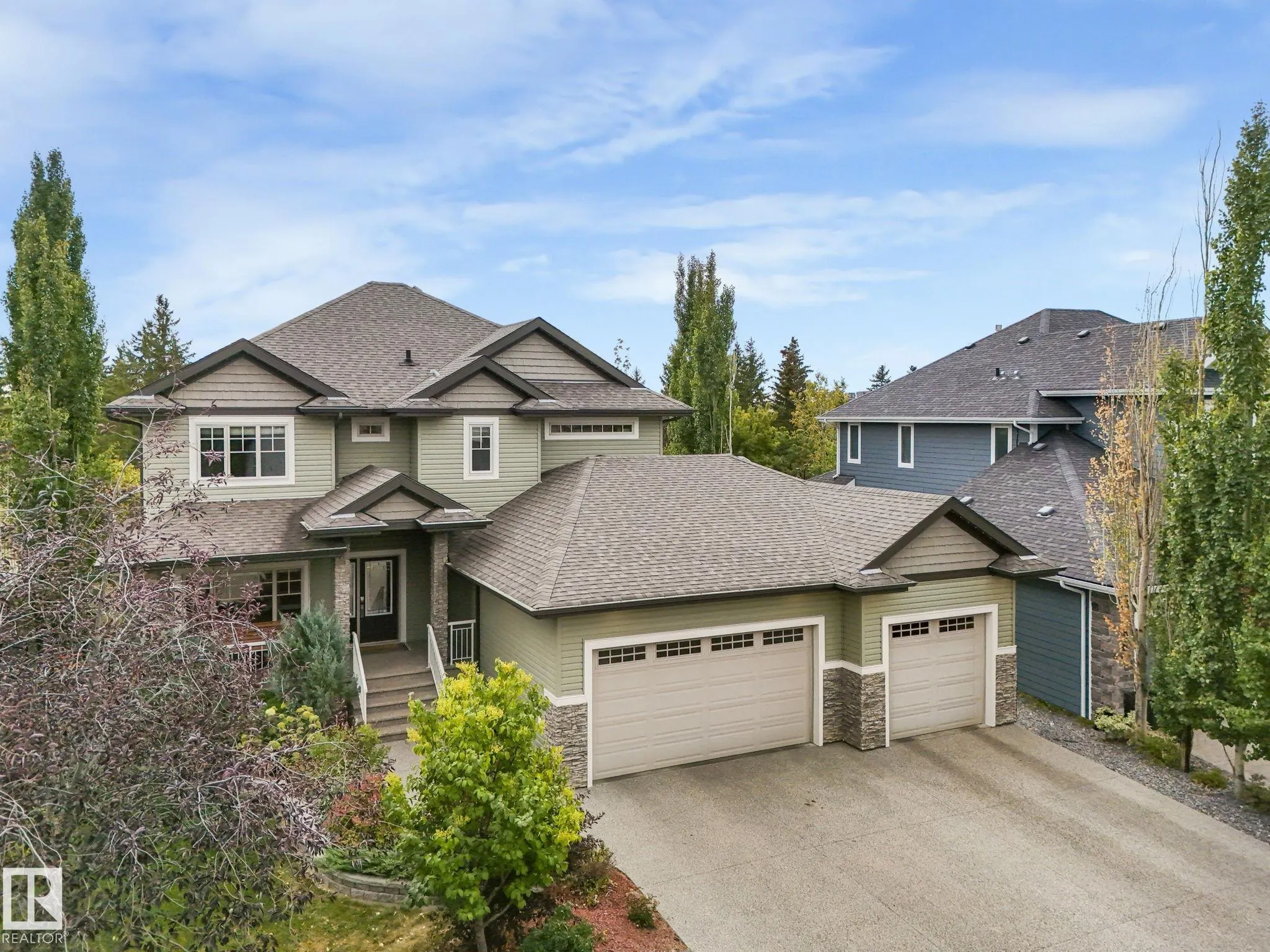 2441 BOWEN Wynd